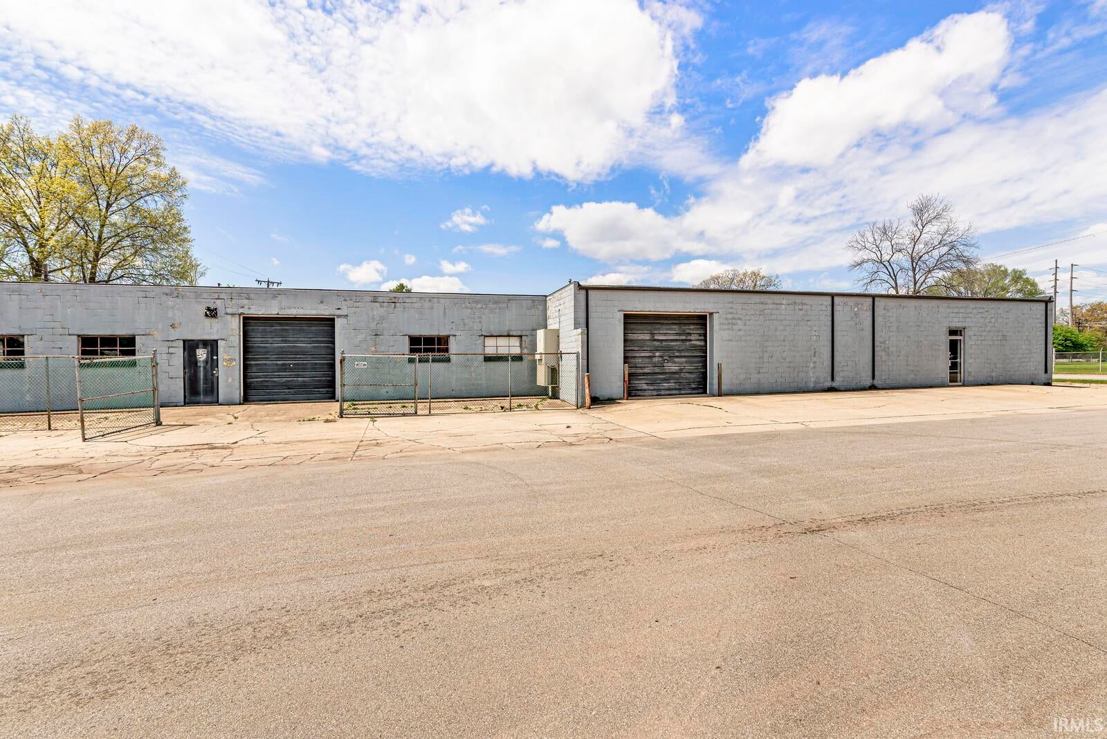 1505 W Beardsley Avenue — photo