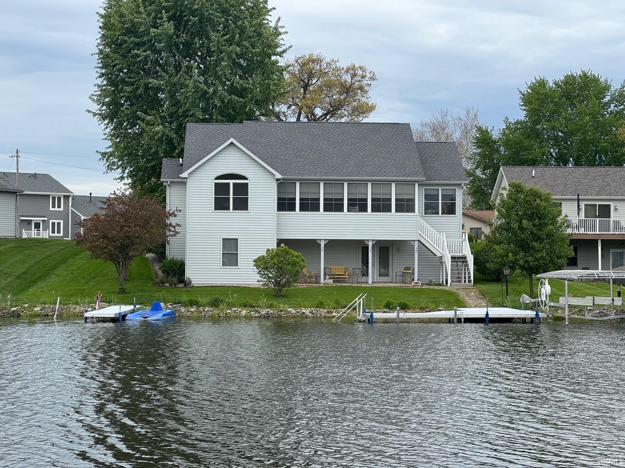 1728 Colonial Drive — photo
