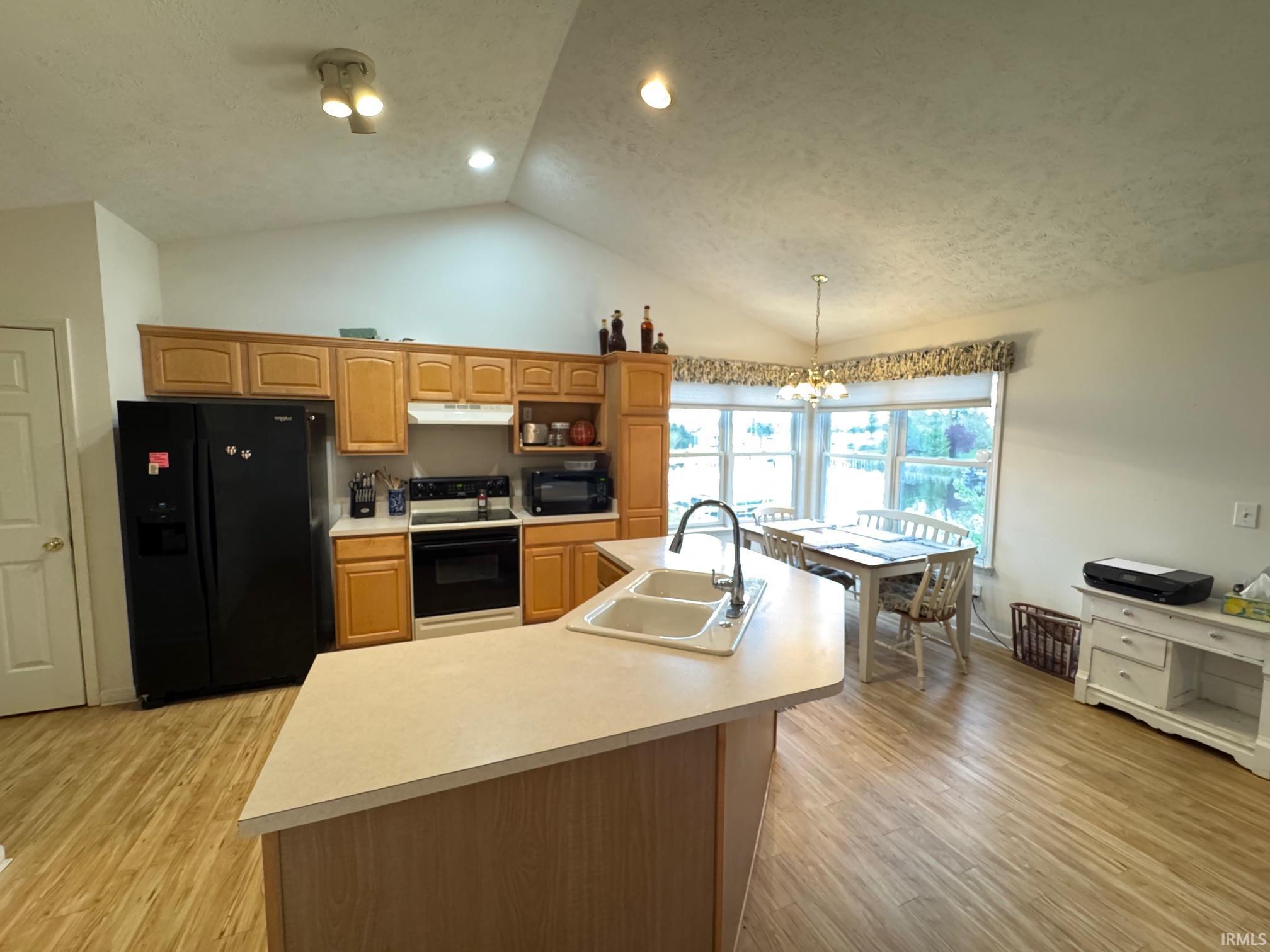1728 Colonial Drive, Rochester, IN 46975 — photo 2