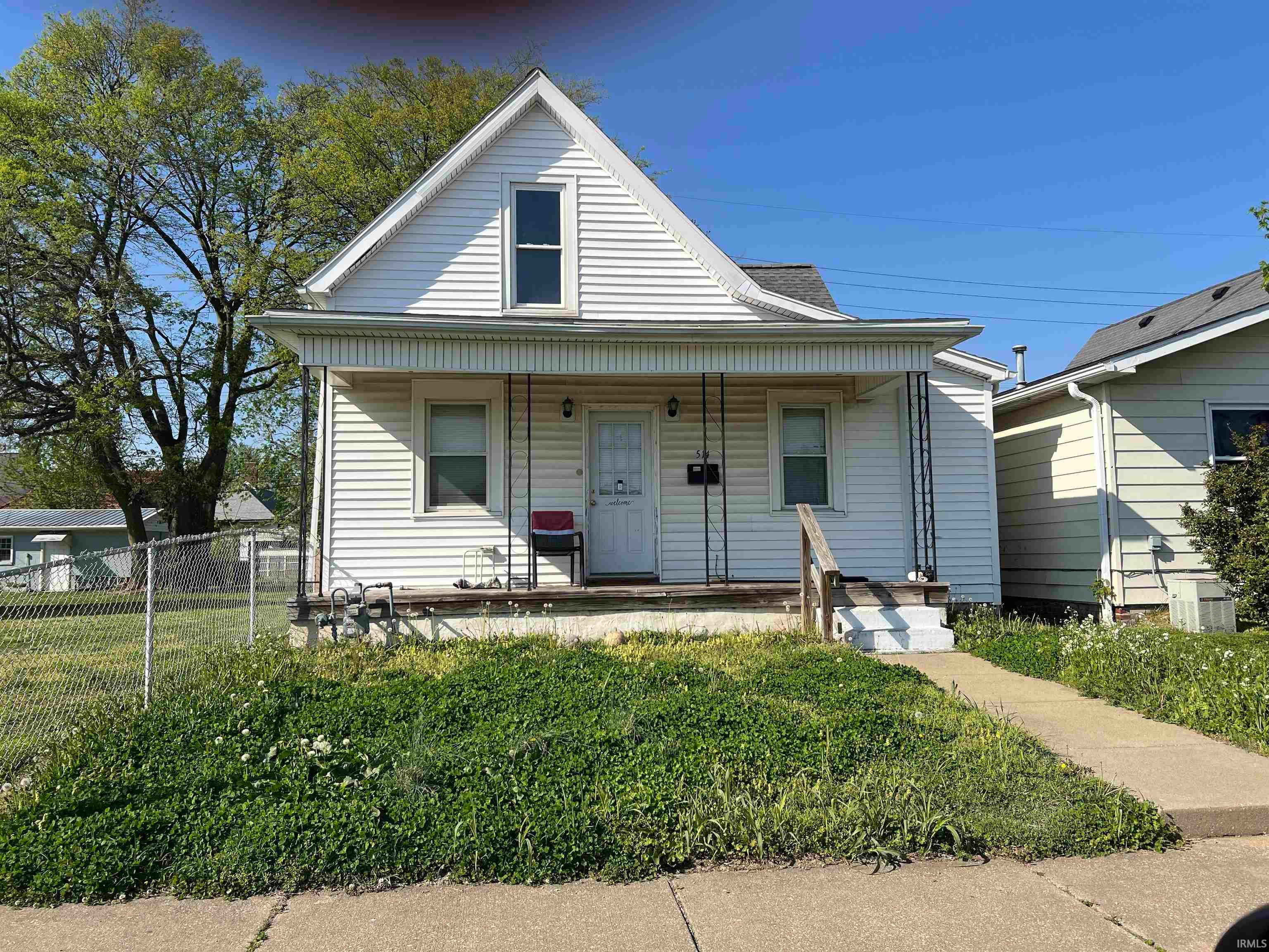 514 E Illinois Street — photo