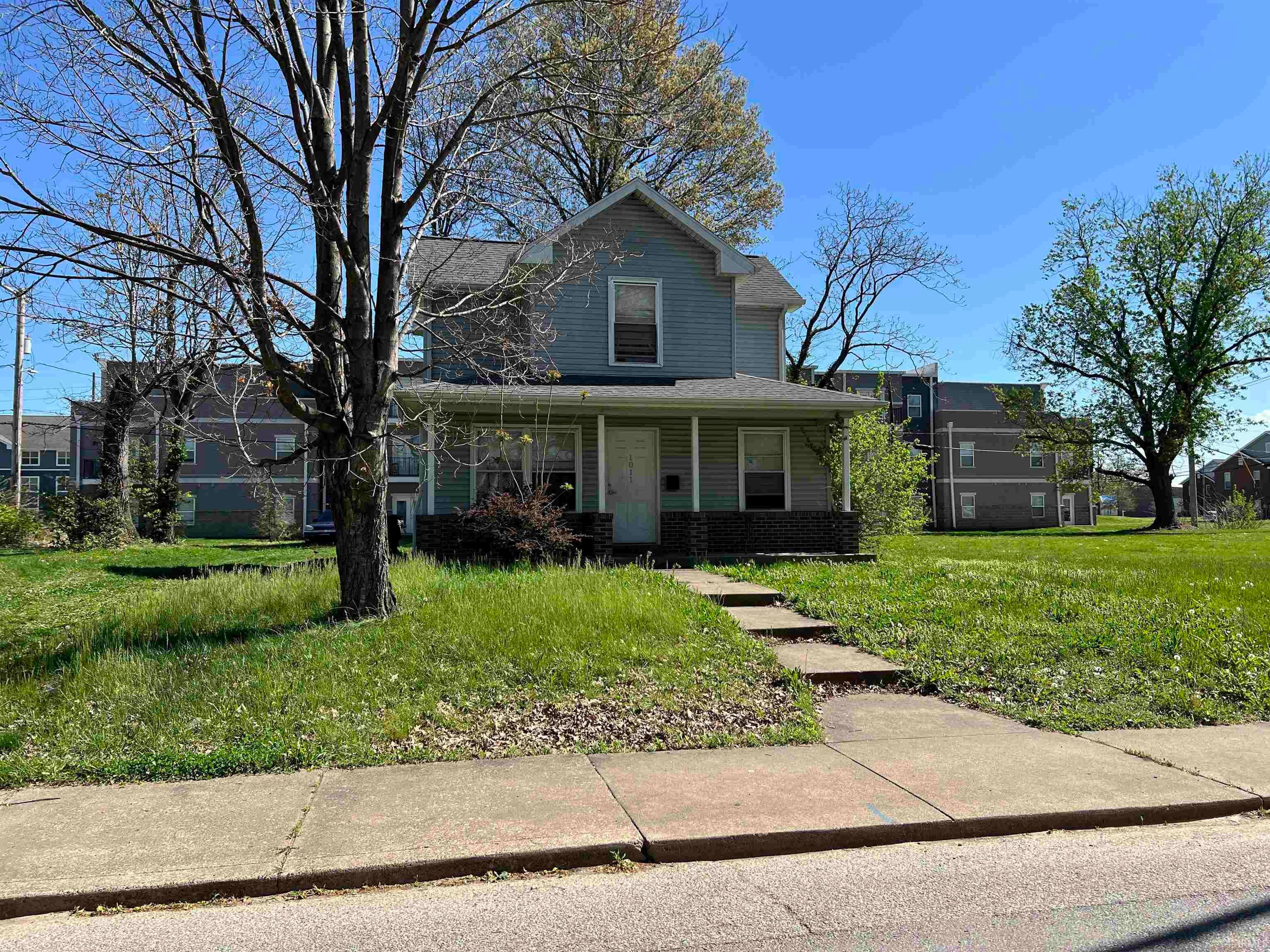 1011 Cherry Street — photo