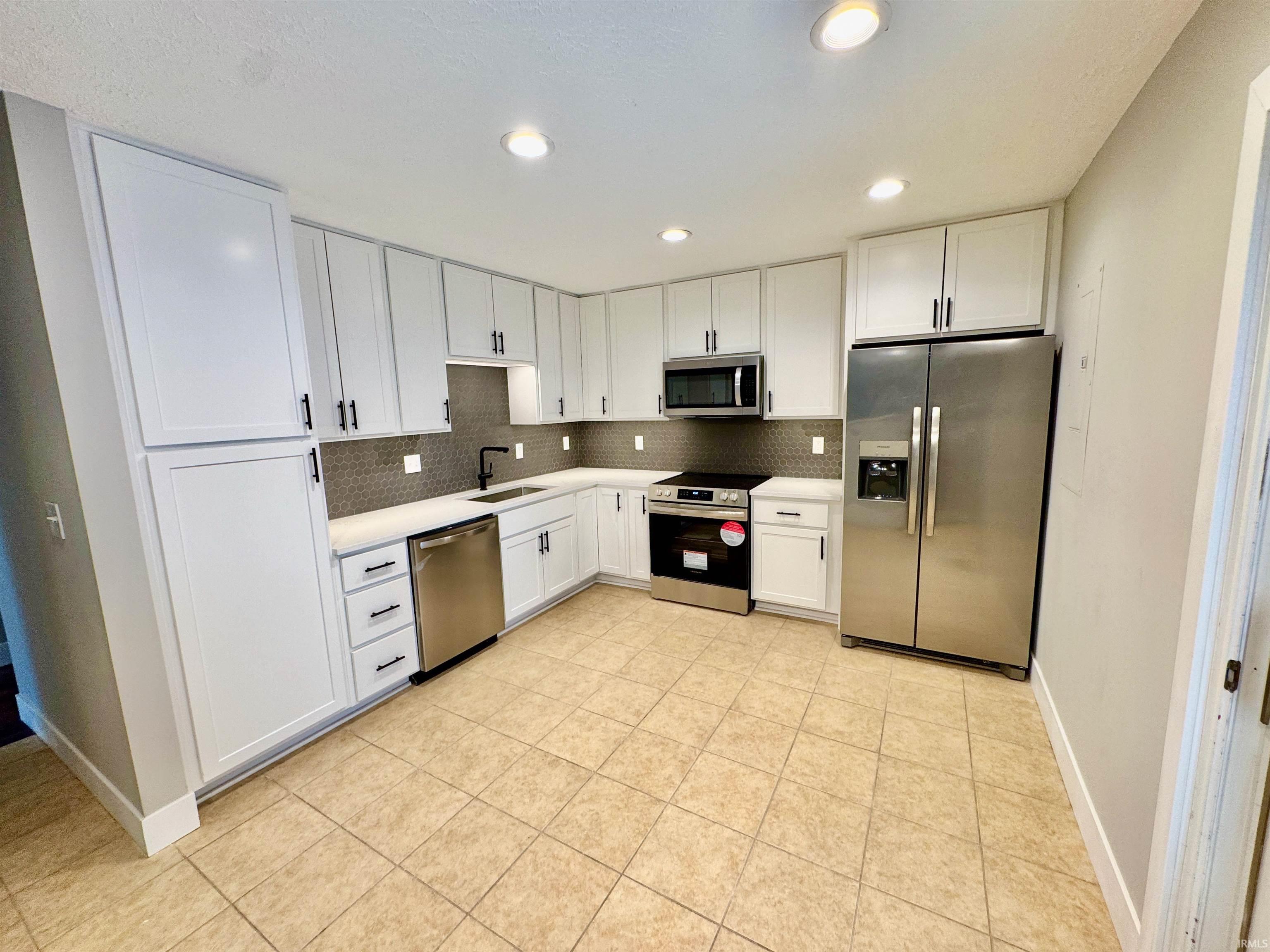 2602 E Covenanter Drive — photo