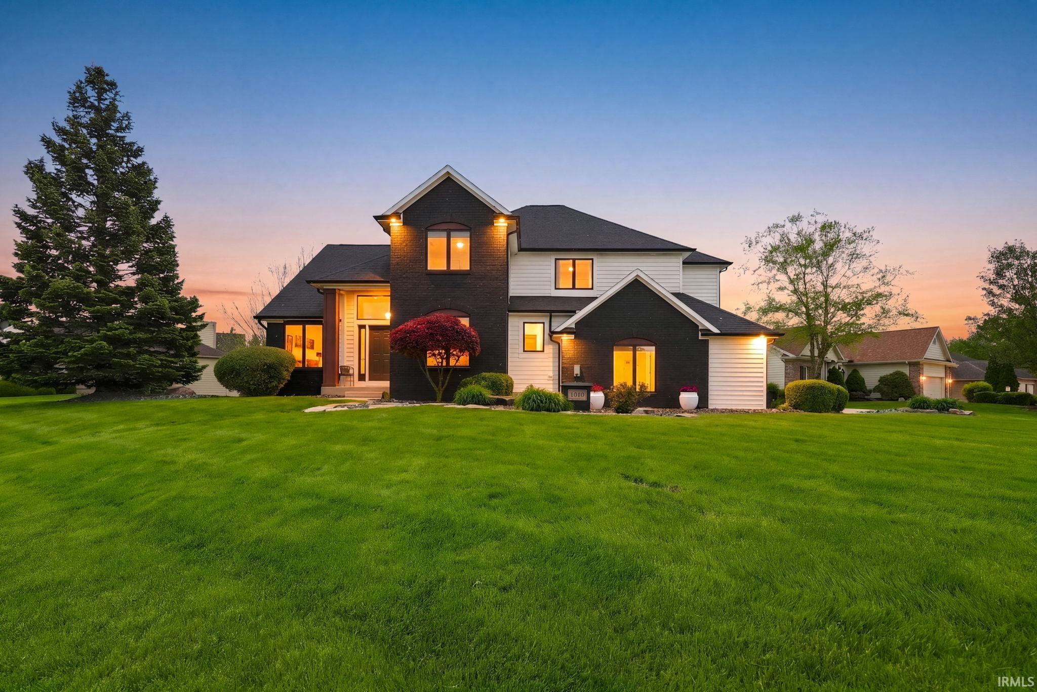 1010 Woodland Crossing — photo