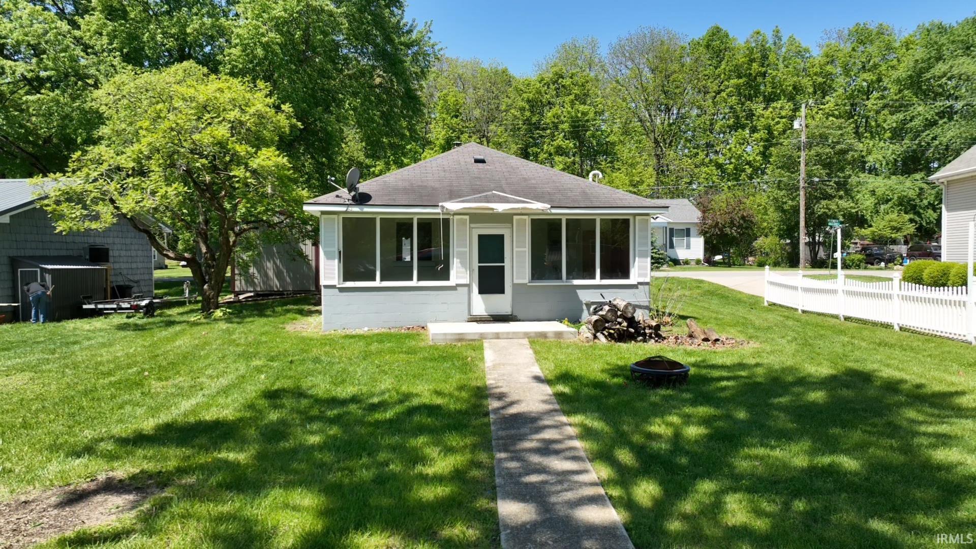 705 Bluewater Drive — photo