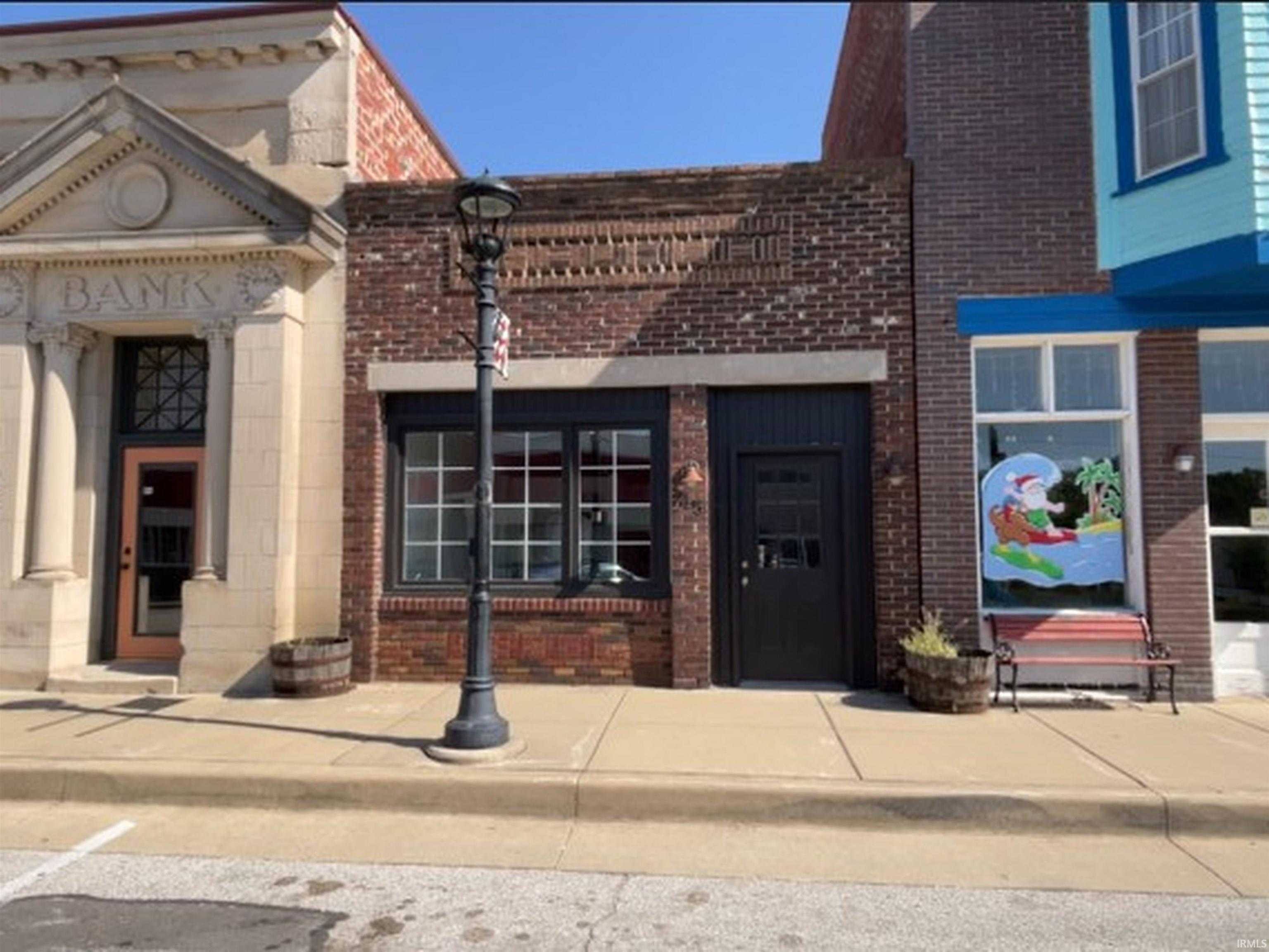 145 E Main Street — photo