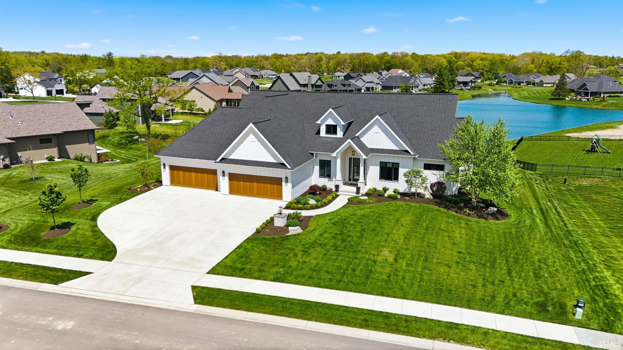 10479 Beaugreen Cove — photo