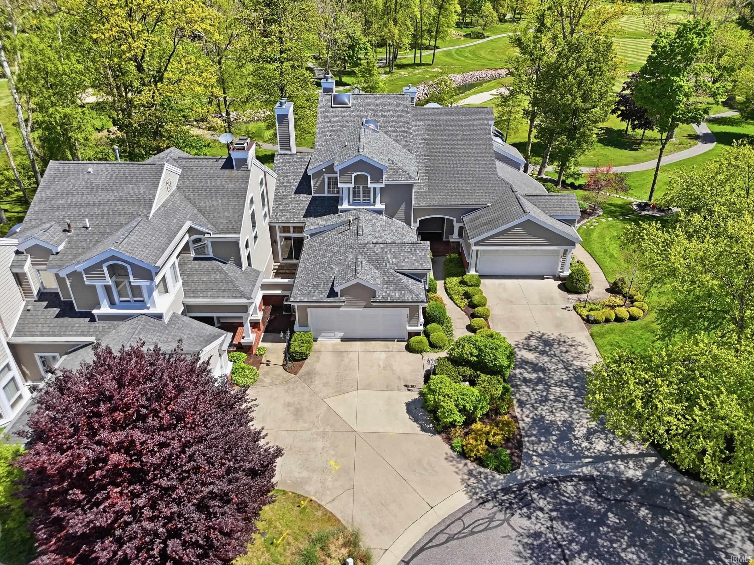 2314 Turnberry Lane — photo
