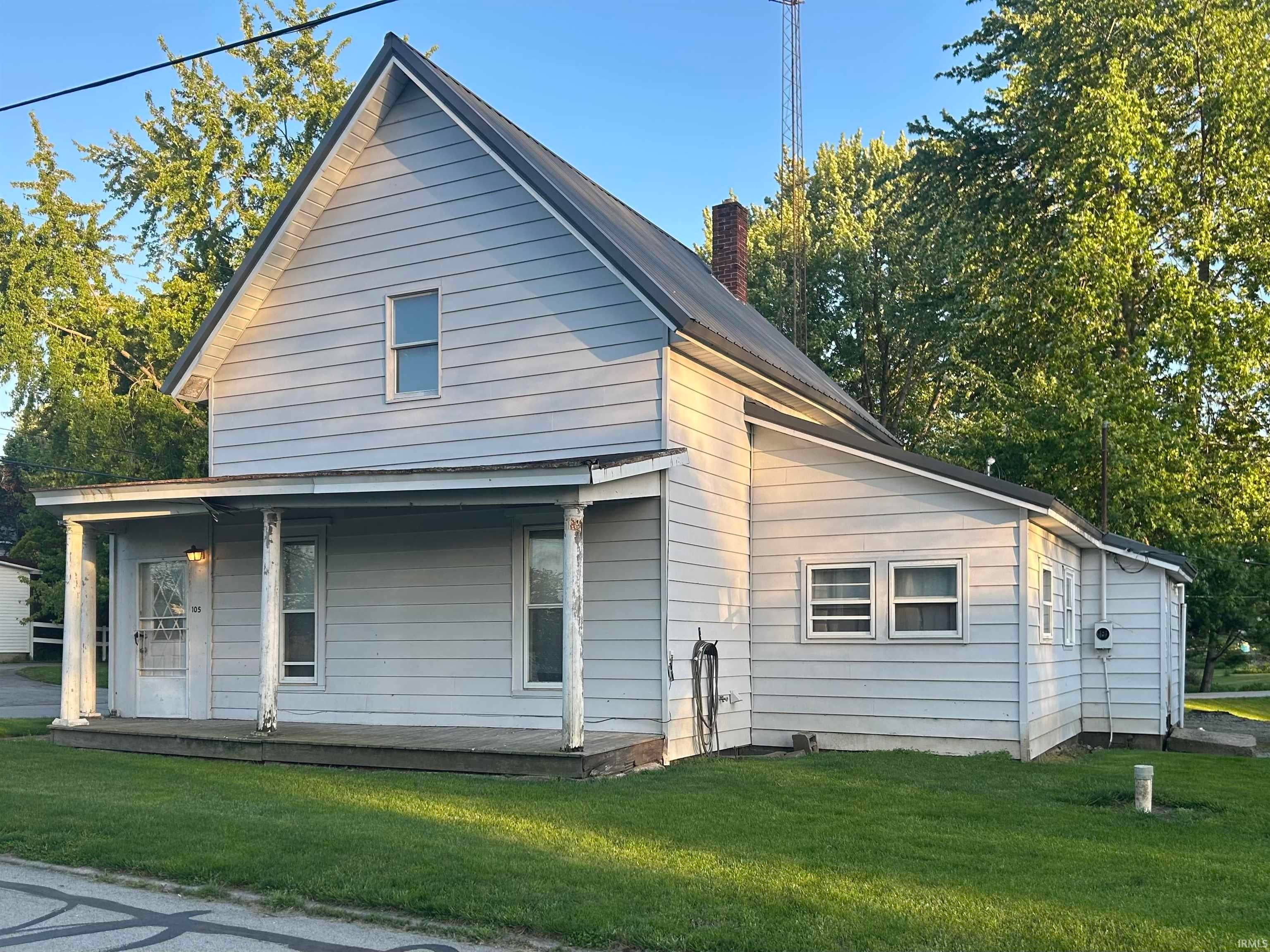 105 W Commerce Street — photo