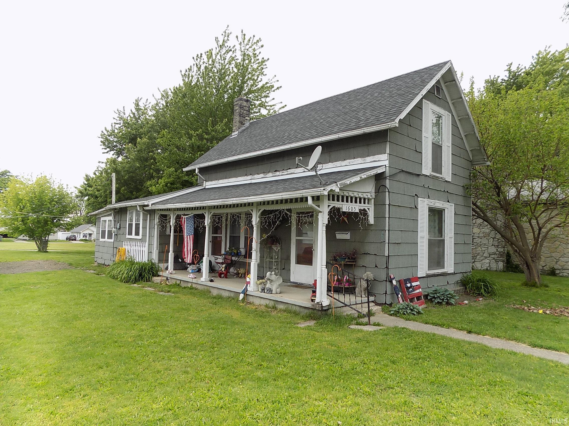 1605 N Bell Street — photo