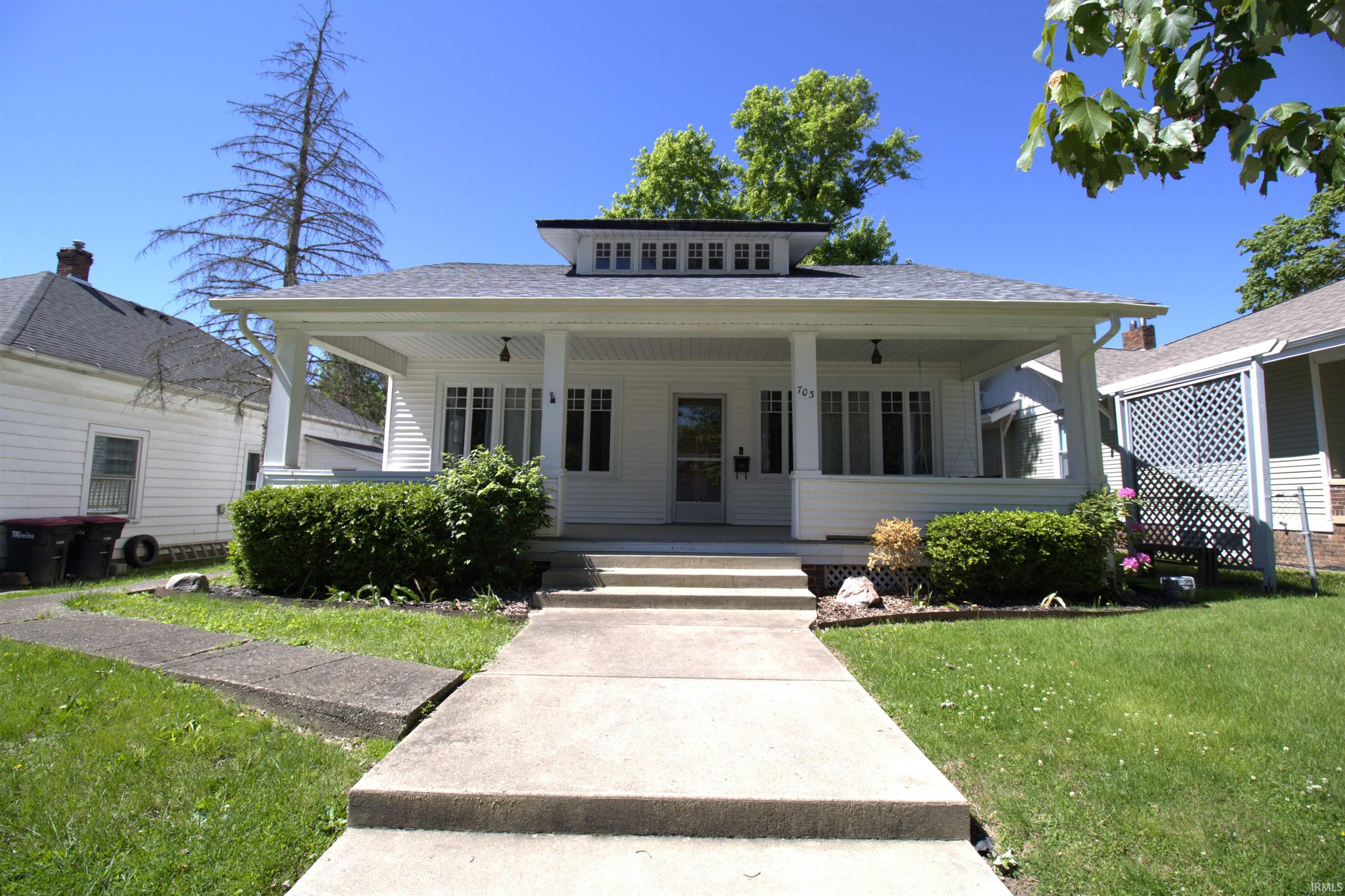703 E Jackson Street — photo
