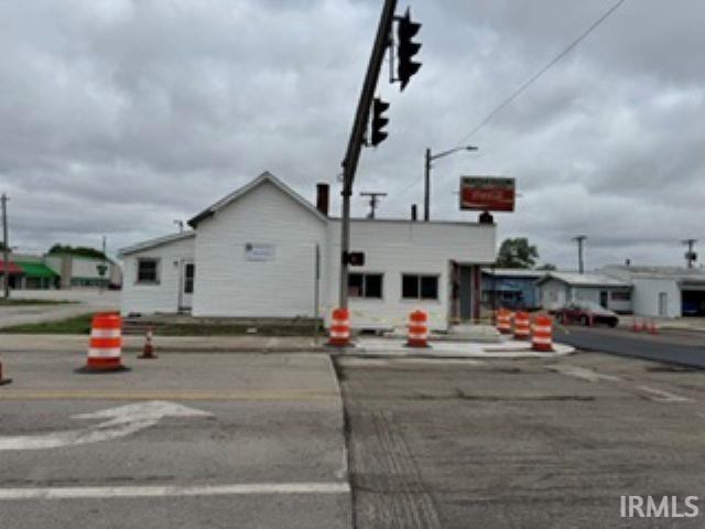 300 W North Street — photo
