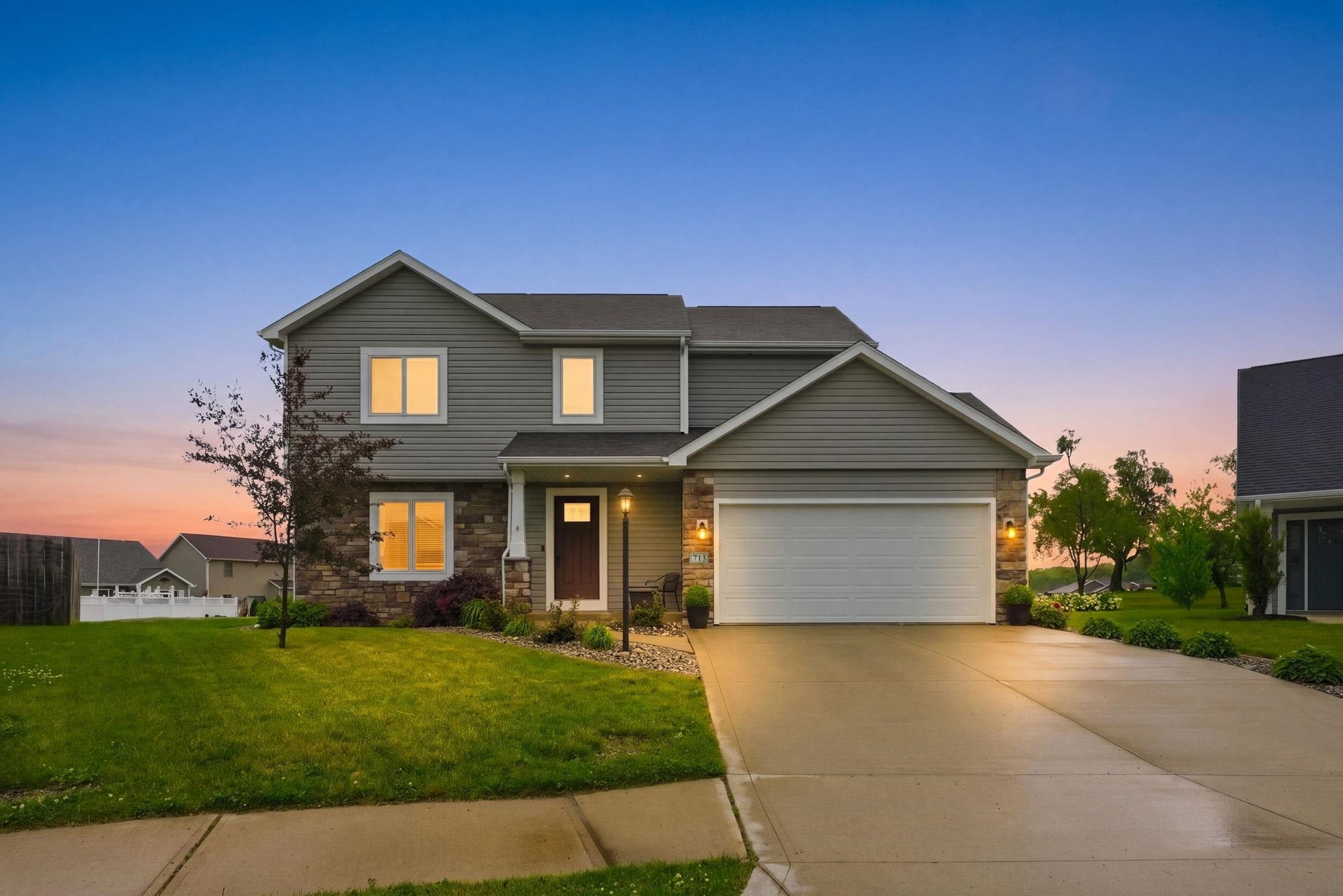 713 Bailey Court — photo