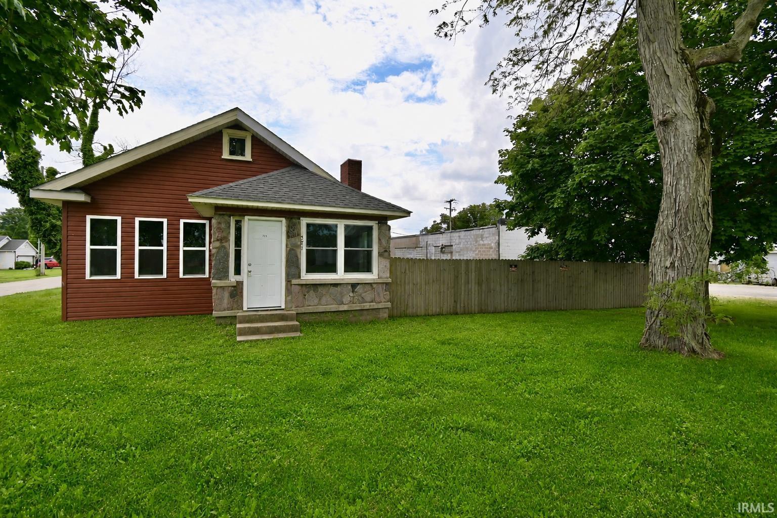 521 E Jackson Street — photo
