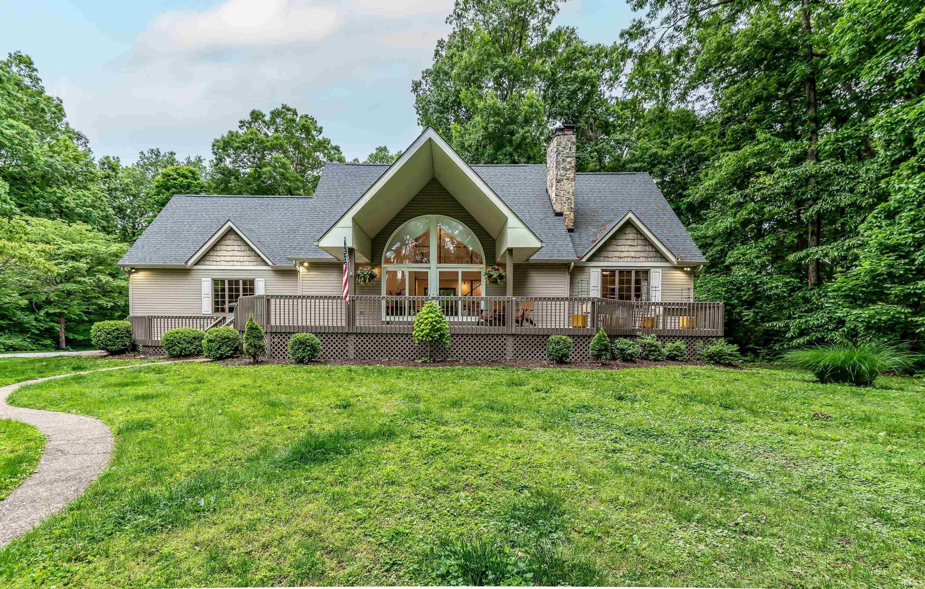 5744 E State Road 46 — photo