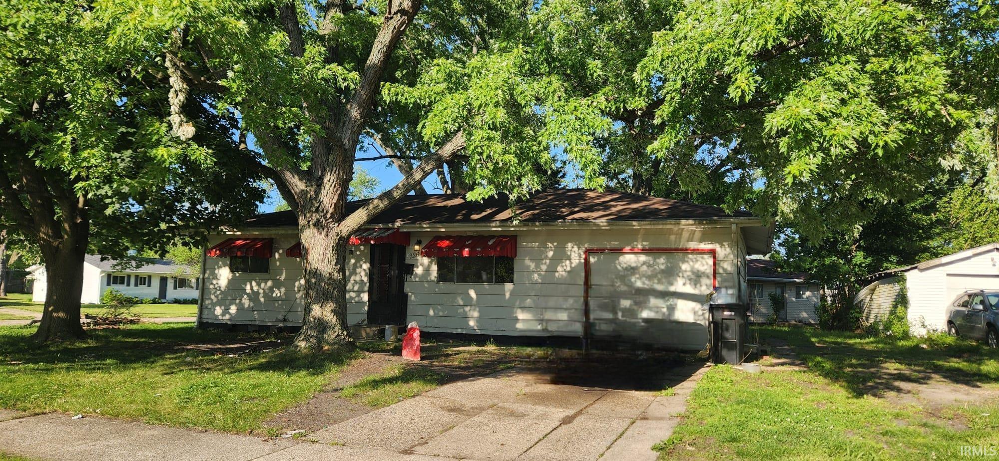 226 N Lombardy Drive — photo