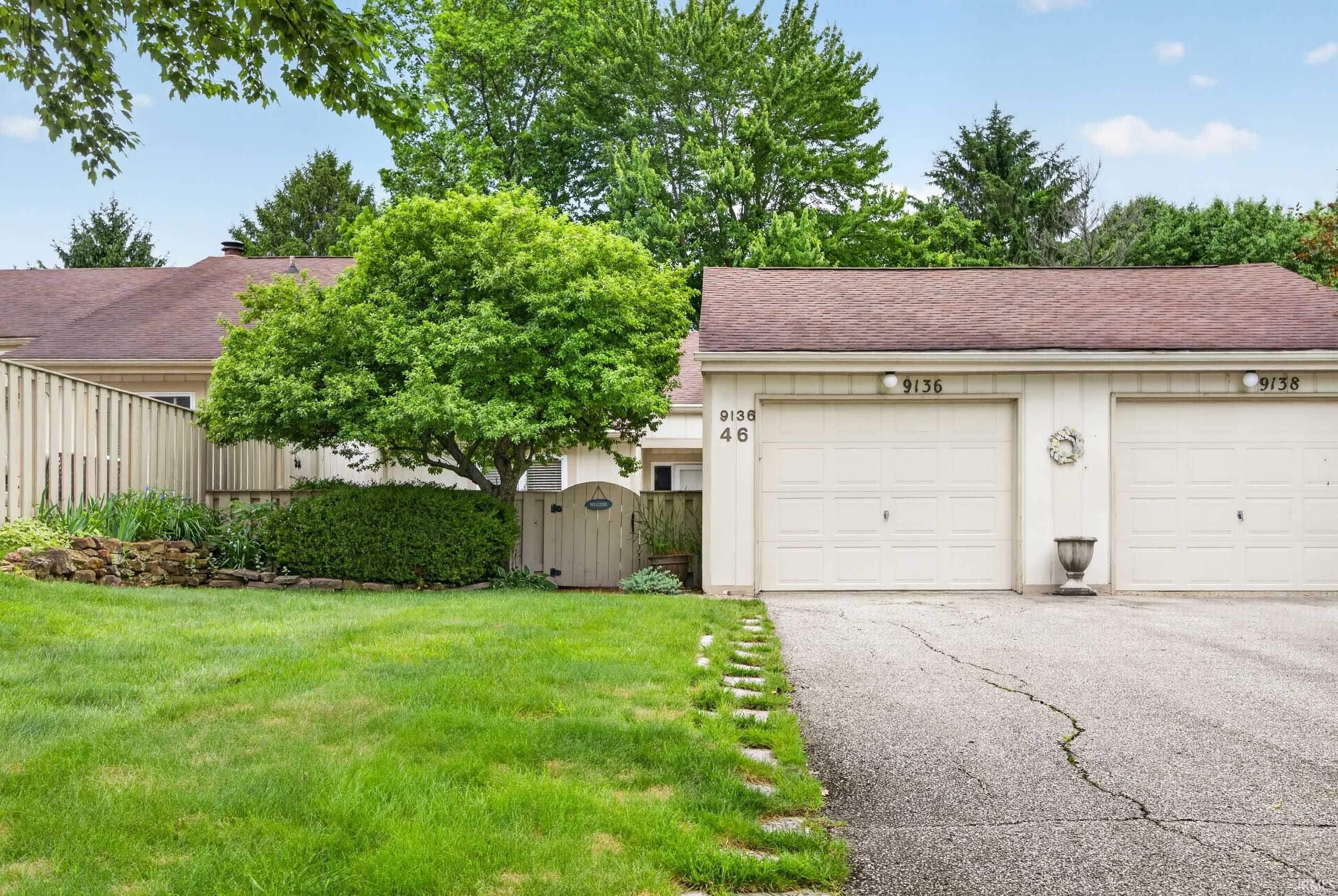 9136 Greenridge Lane — photo