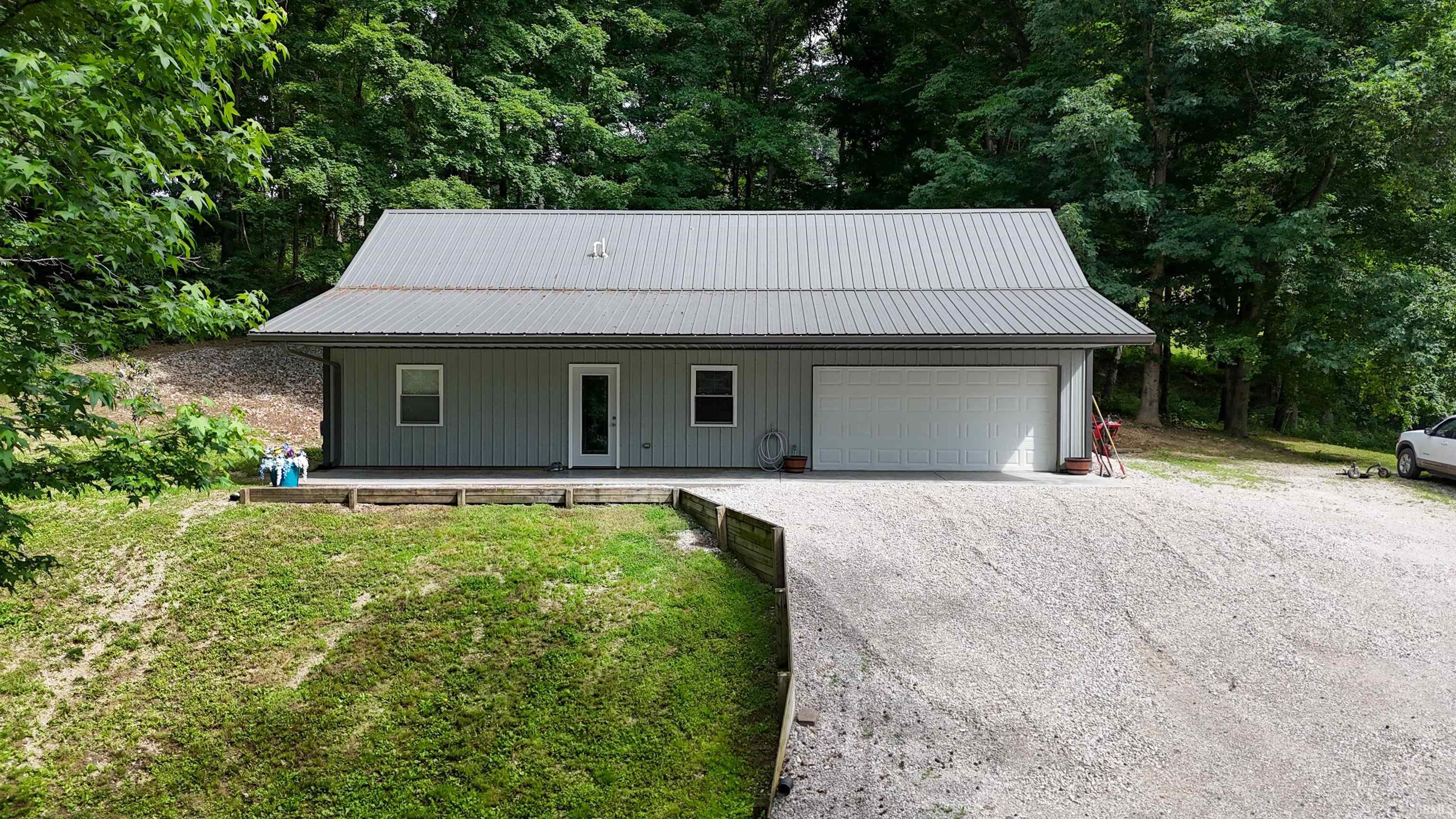 10422 E State Road 70 — photo