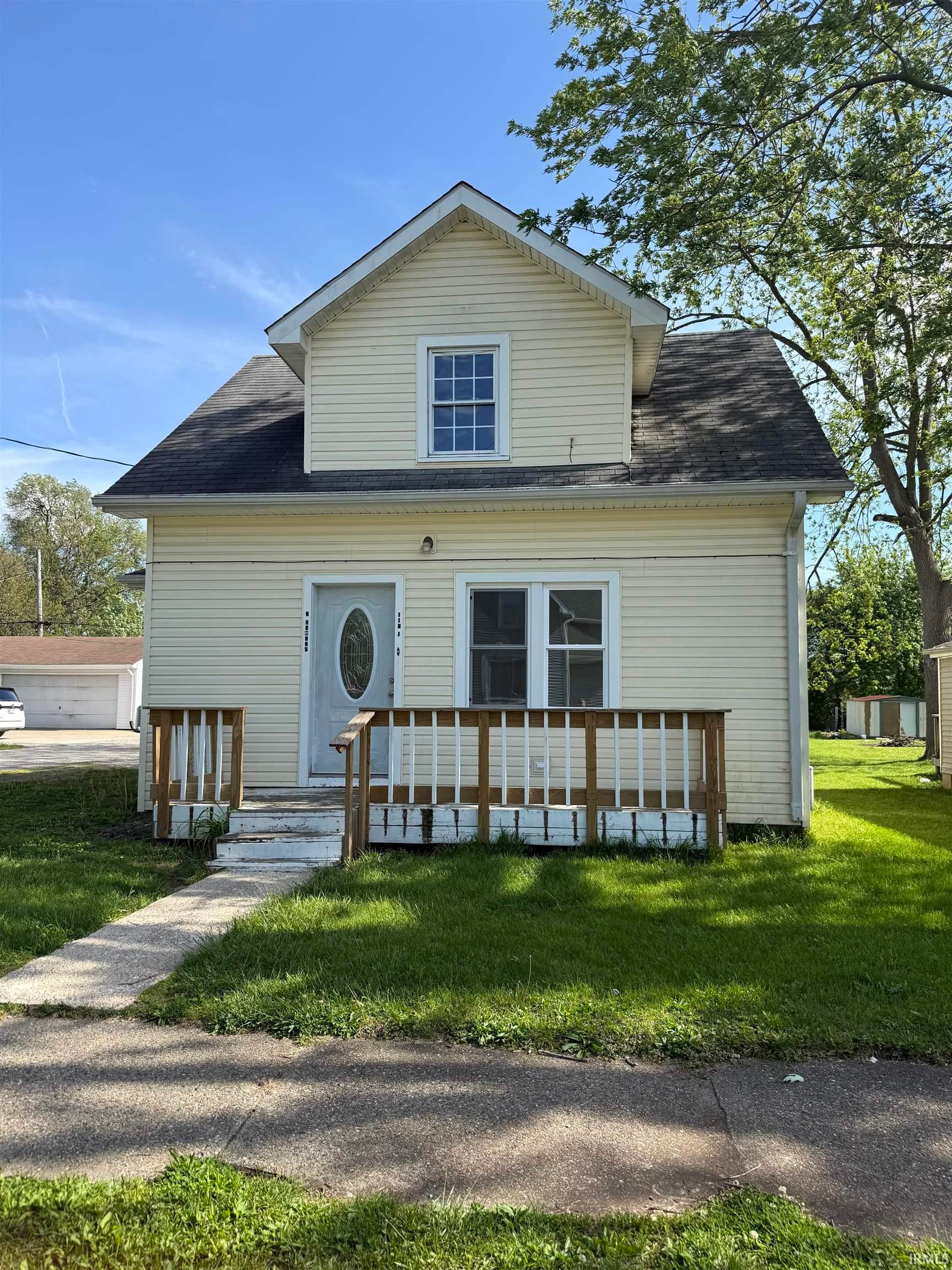1101 W McClurg Street — photo