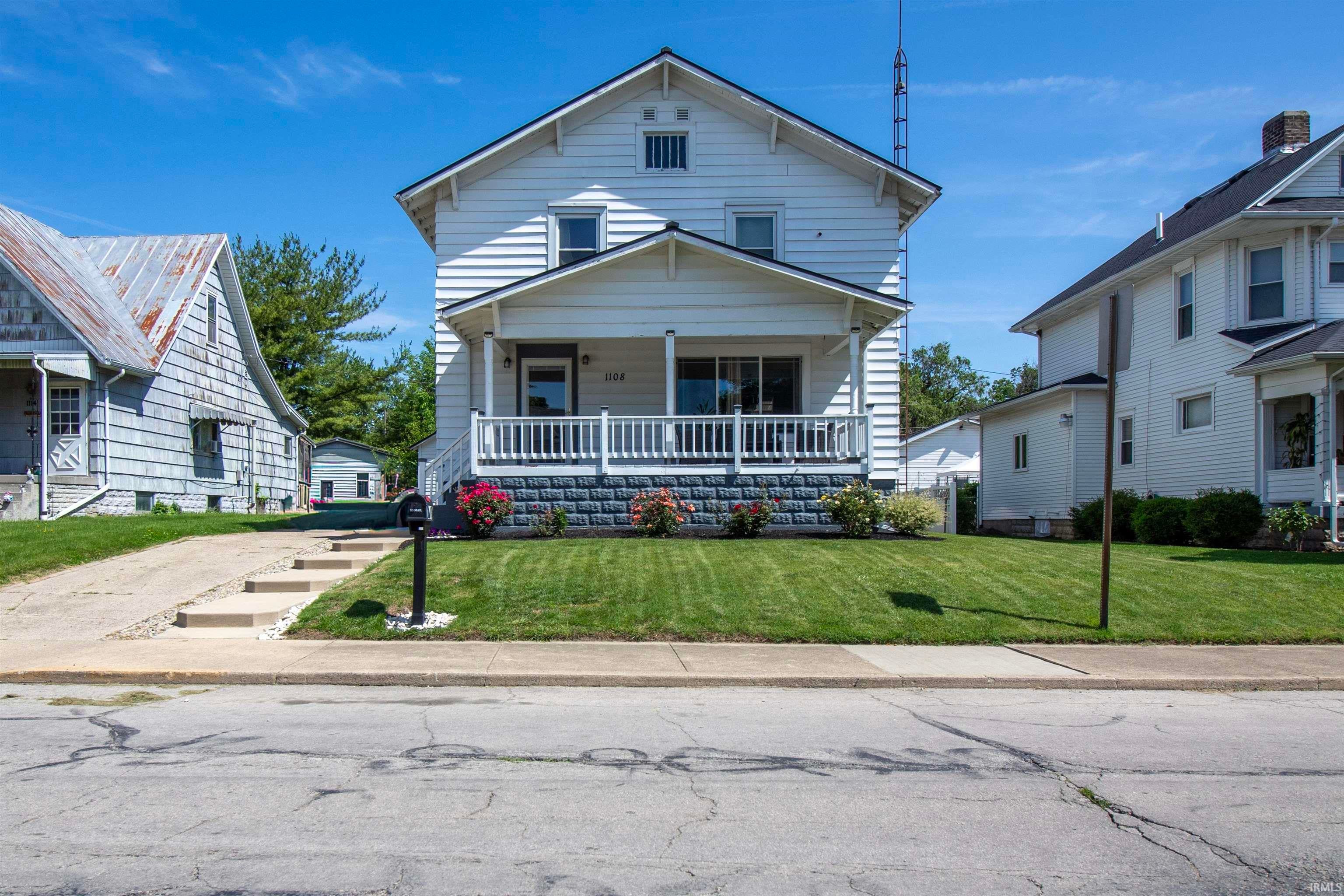 1108 W Oak Street — photo