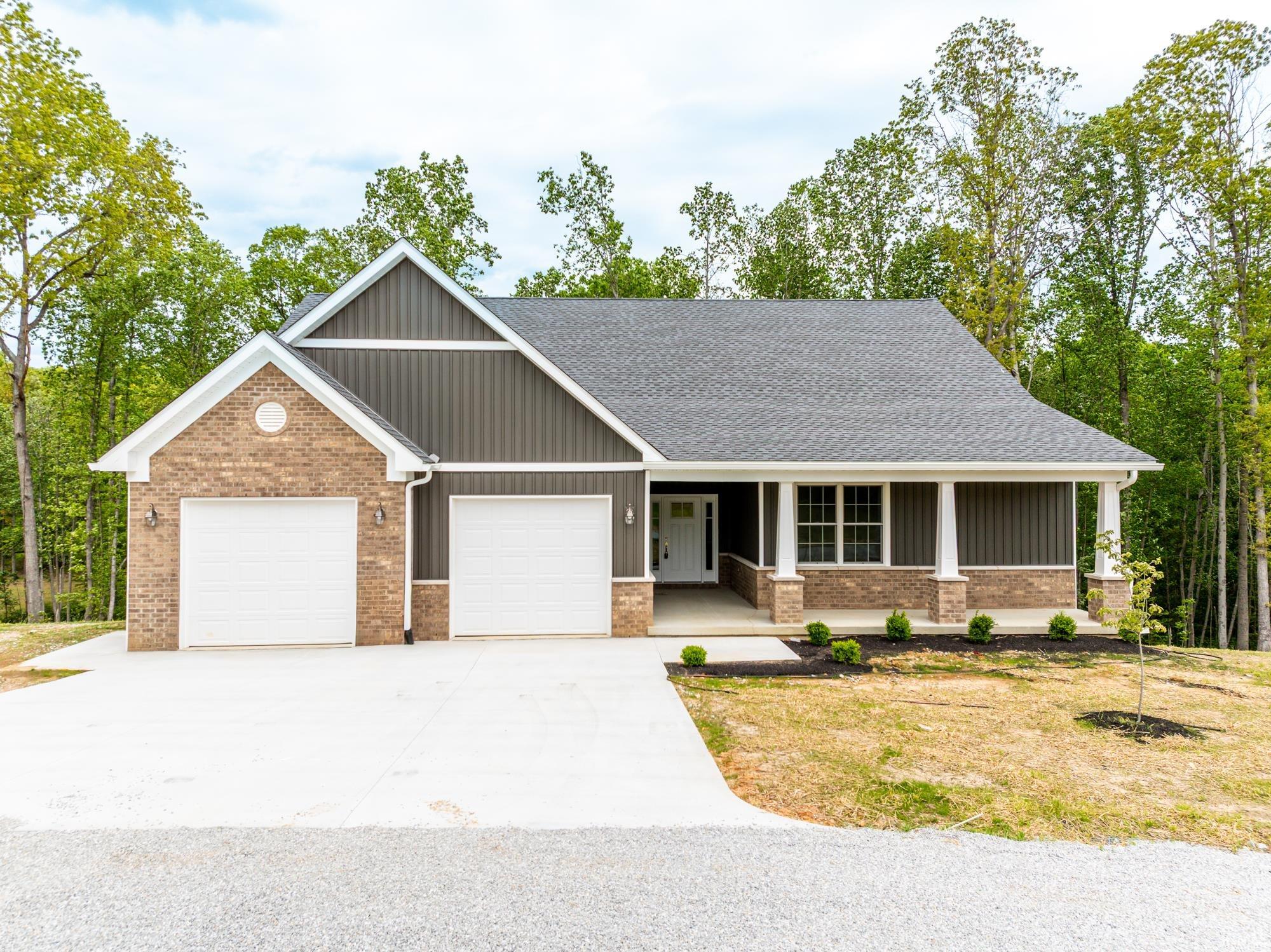17 Red Oak Drive — photo