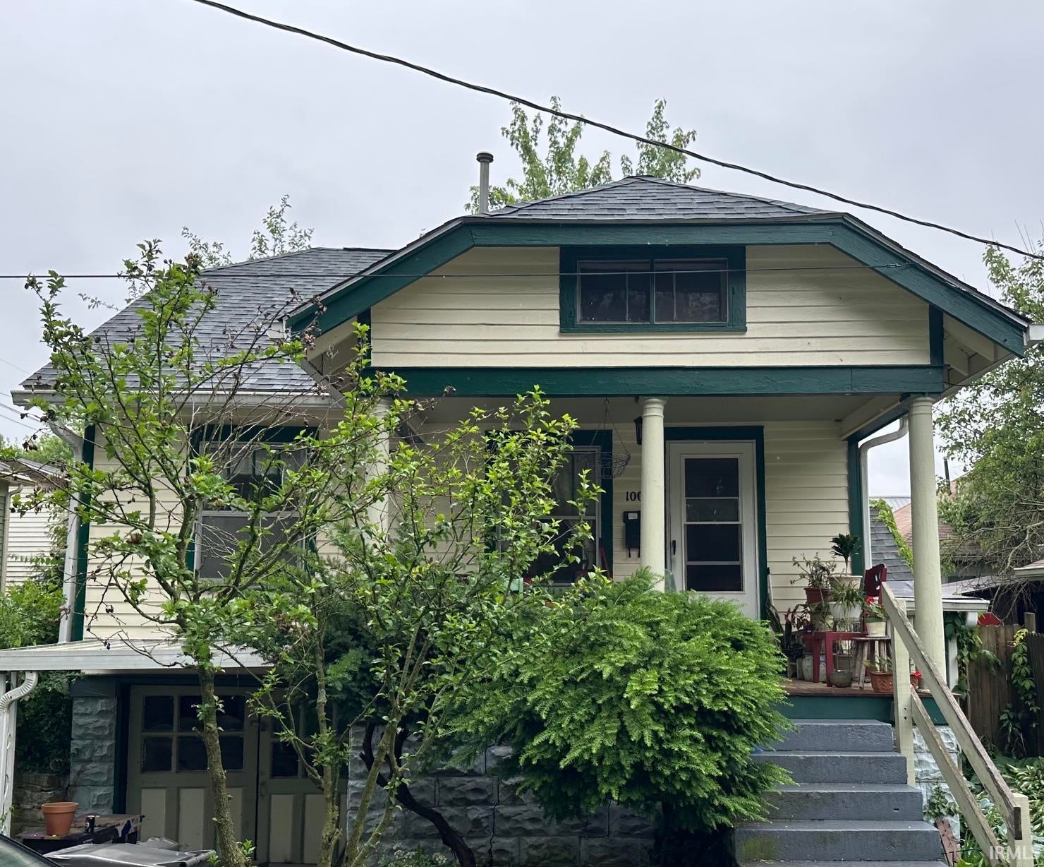100 S Waldron Street — photo