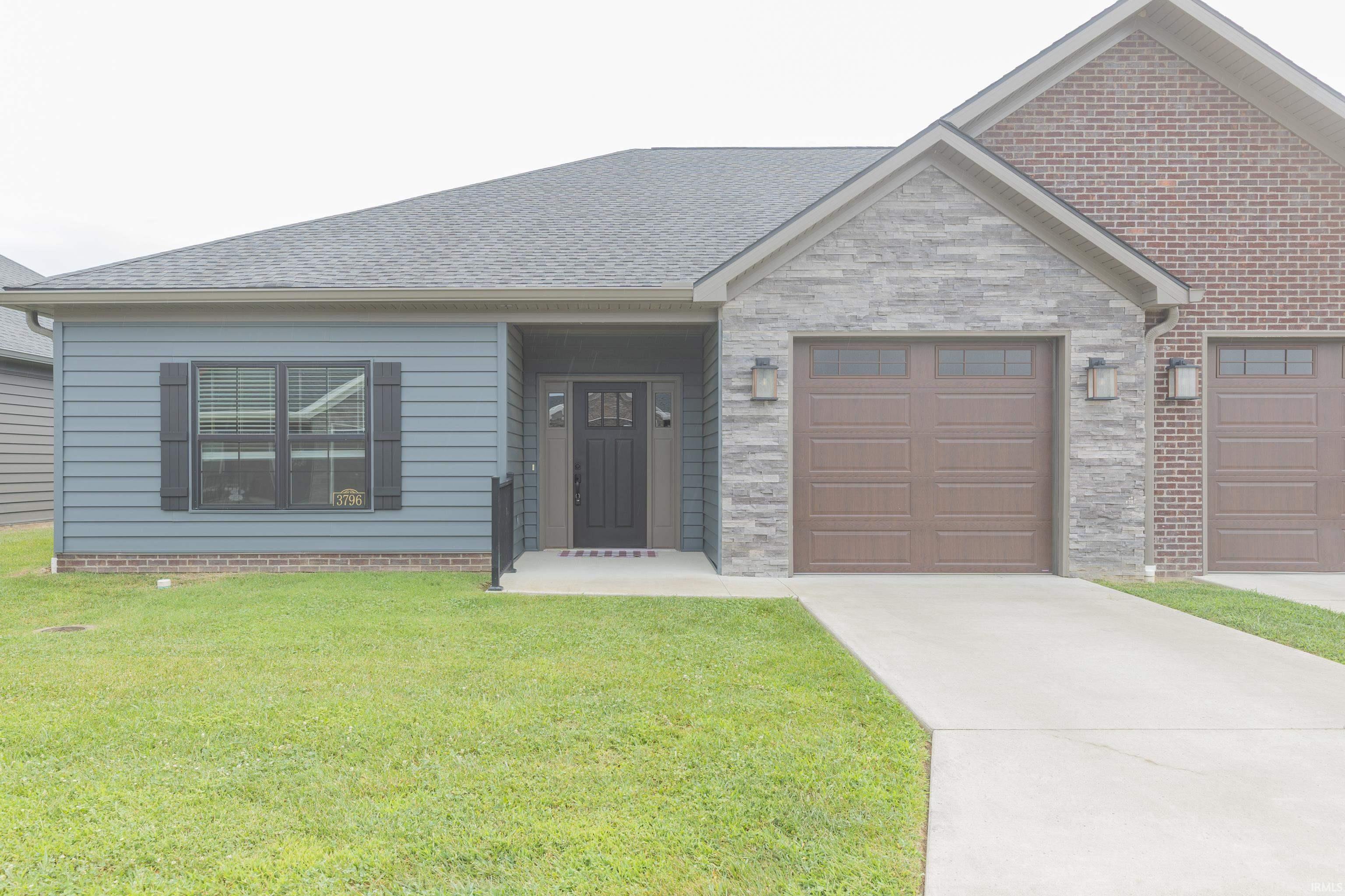 3796 High Pointe Lane — photo