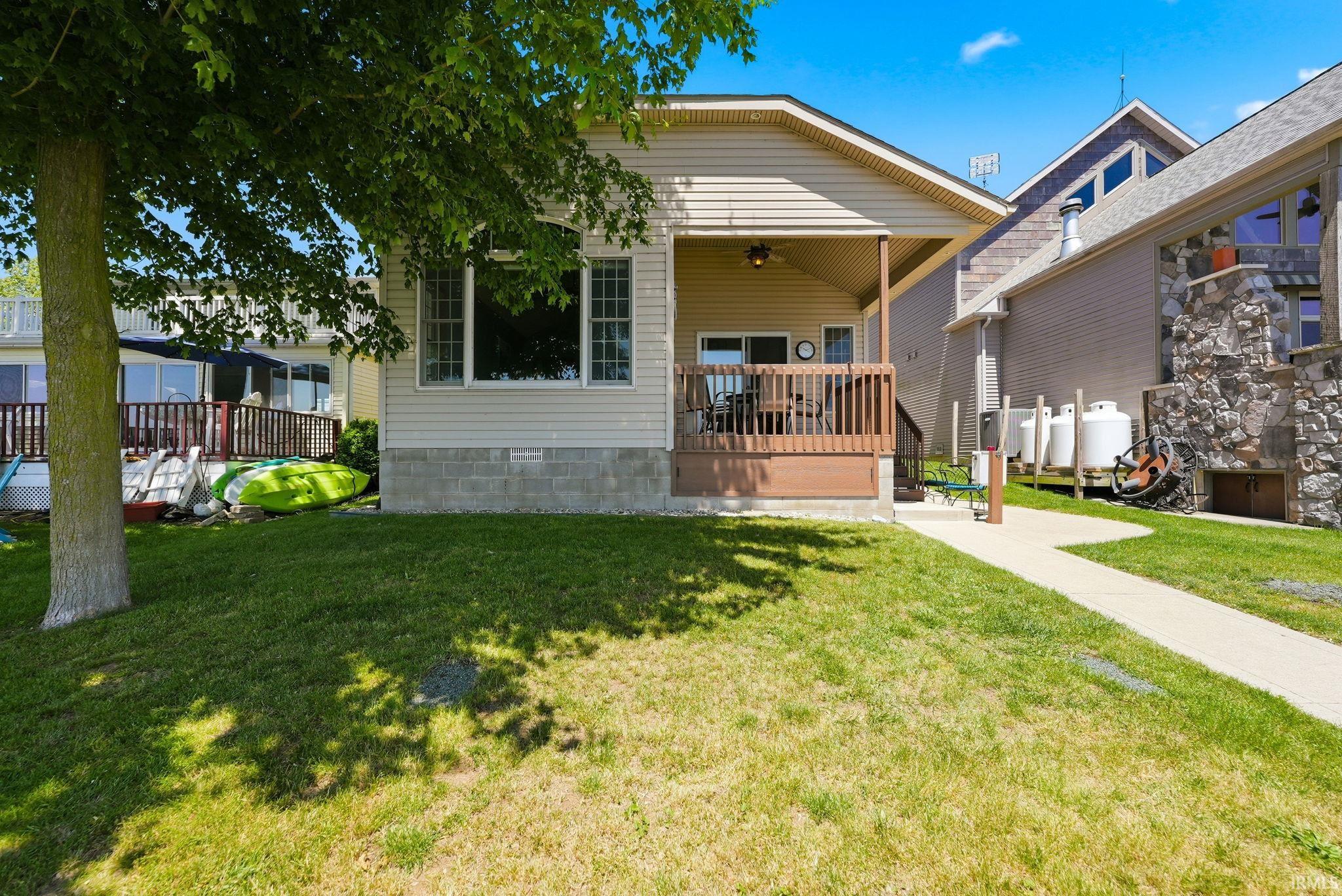 595 Lane 101 Hamilton Lake — photo