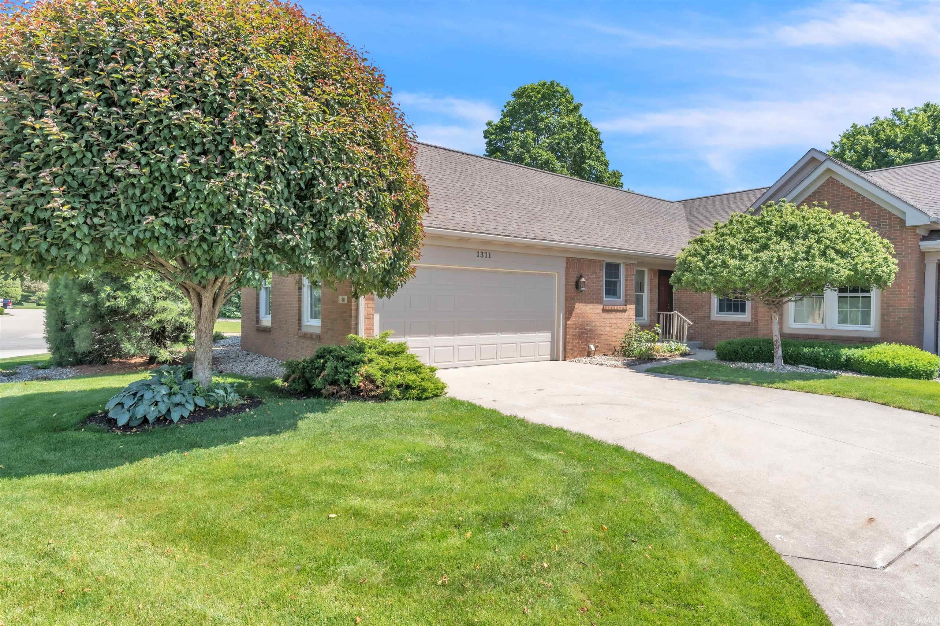 1311 Somerset Court — photo