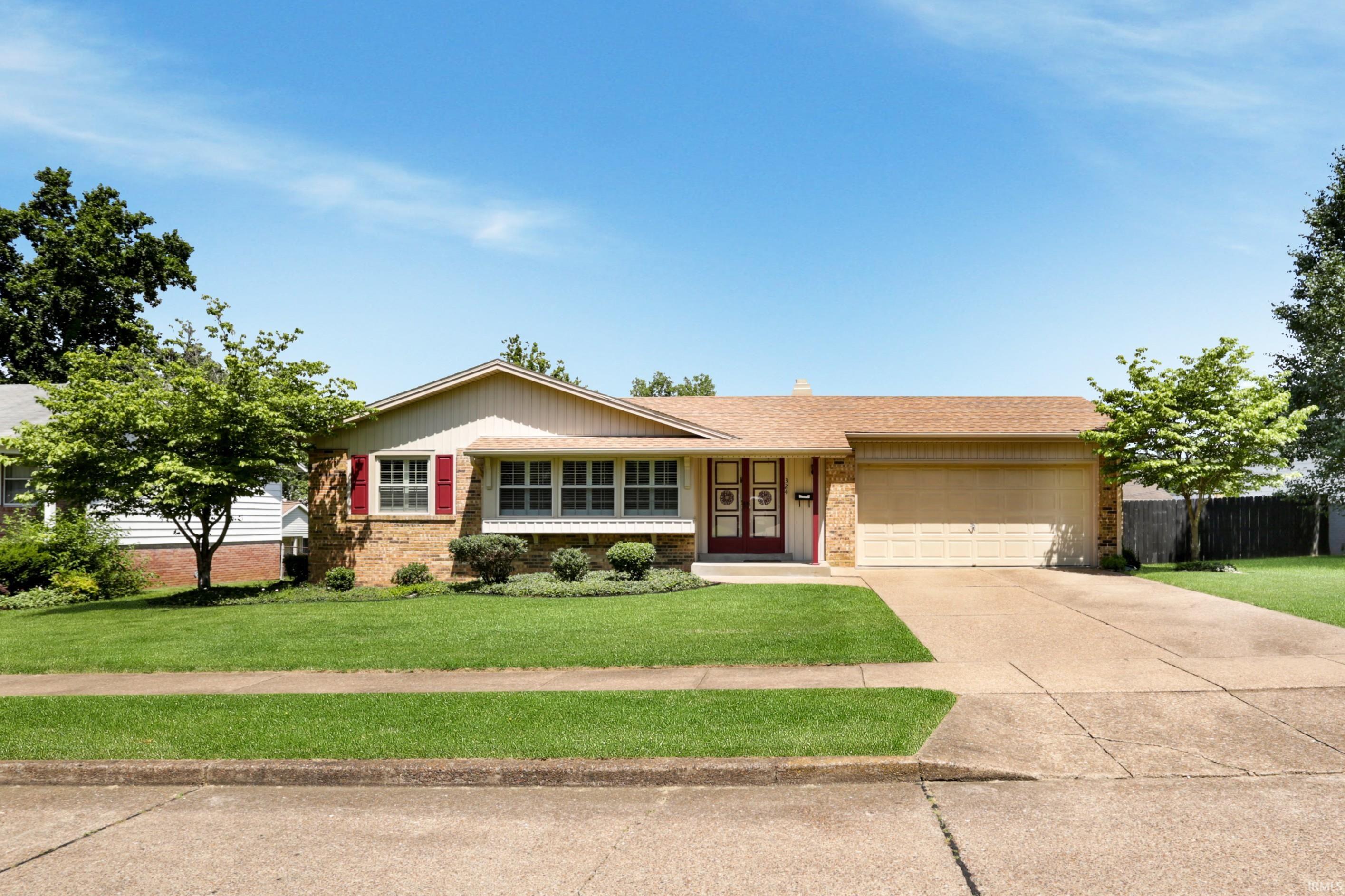 324 Indian Trail — photo