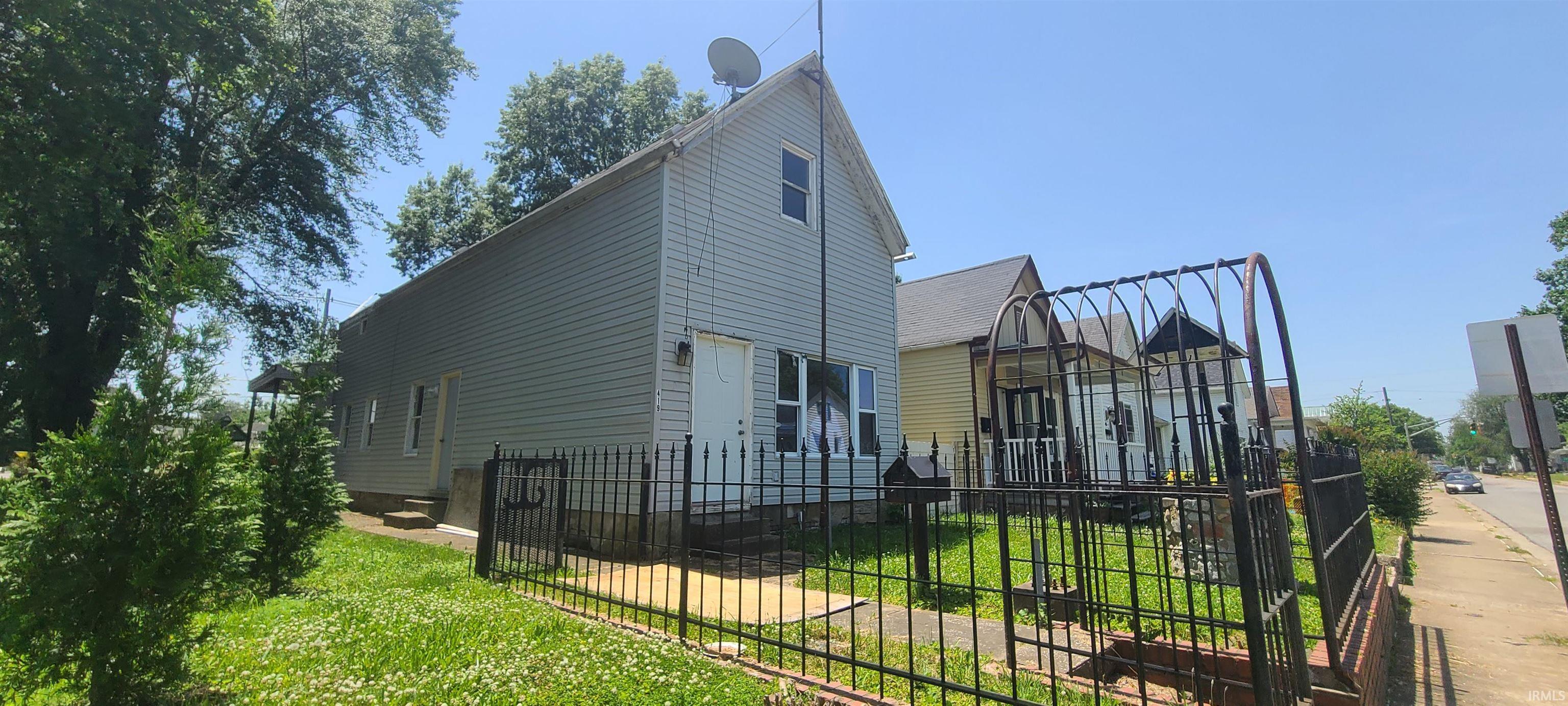 419 E Virginia Street — photo