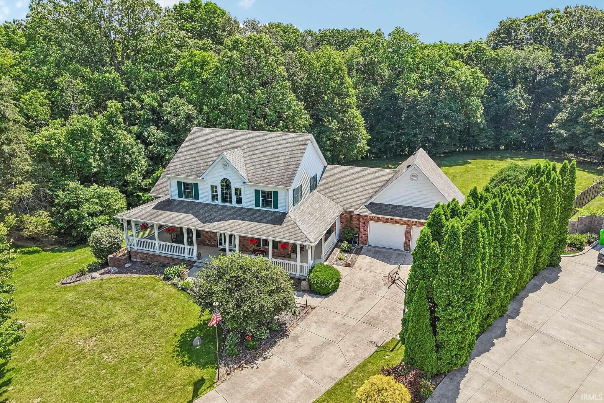 1061 W Cedar Lane — photo