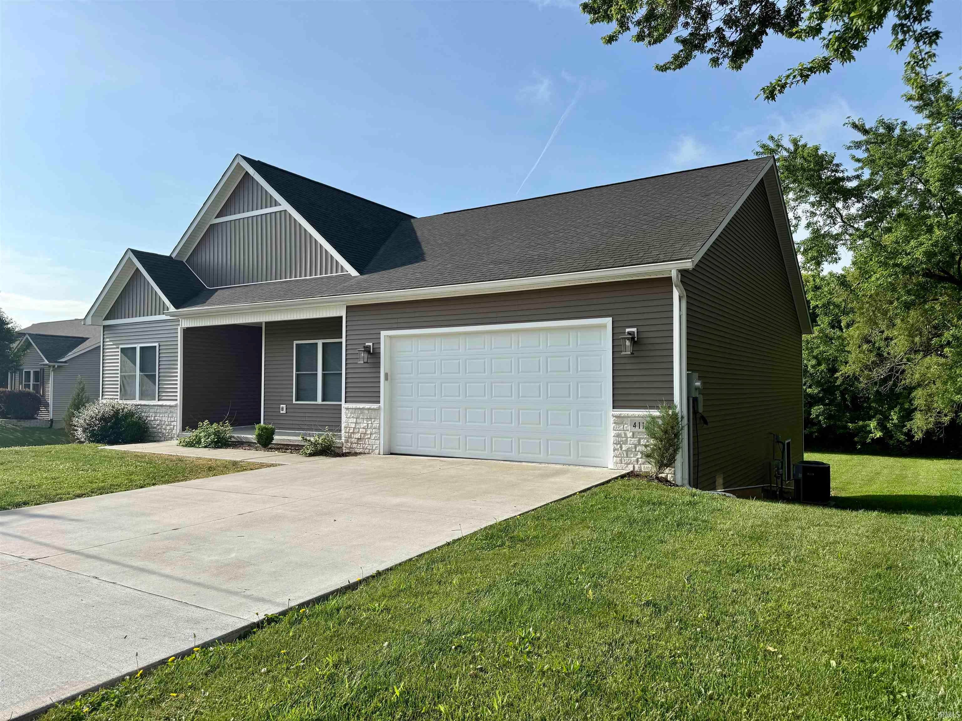4119 W Carmola Drive — photo