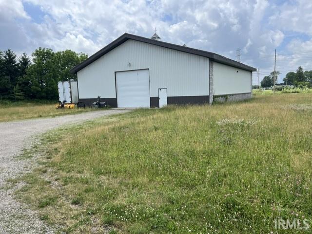 8878 Pine Road — photo