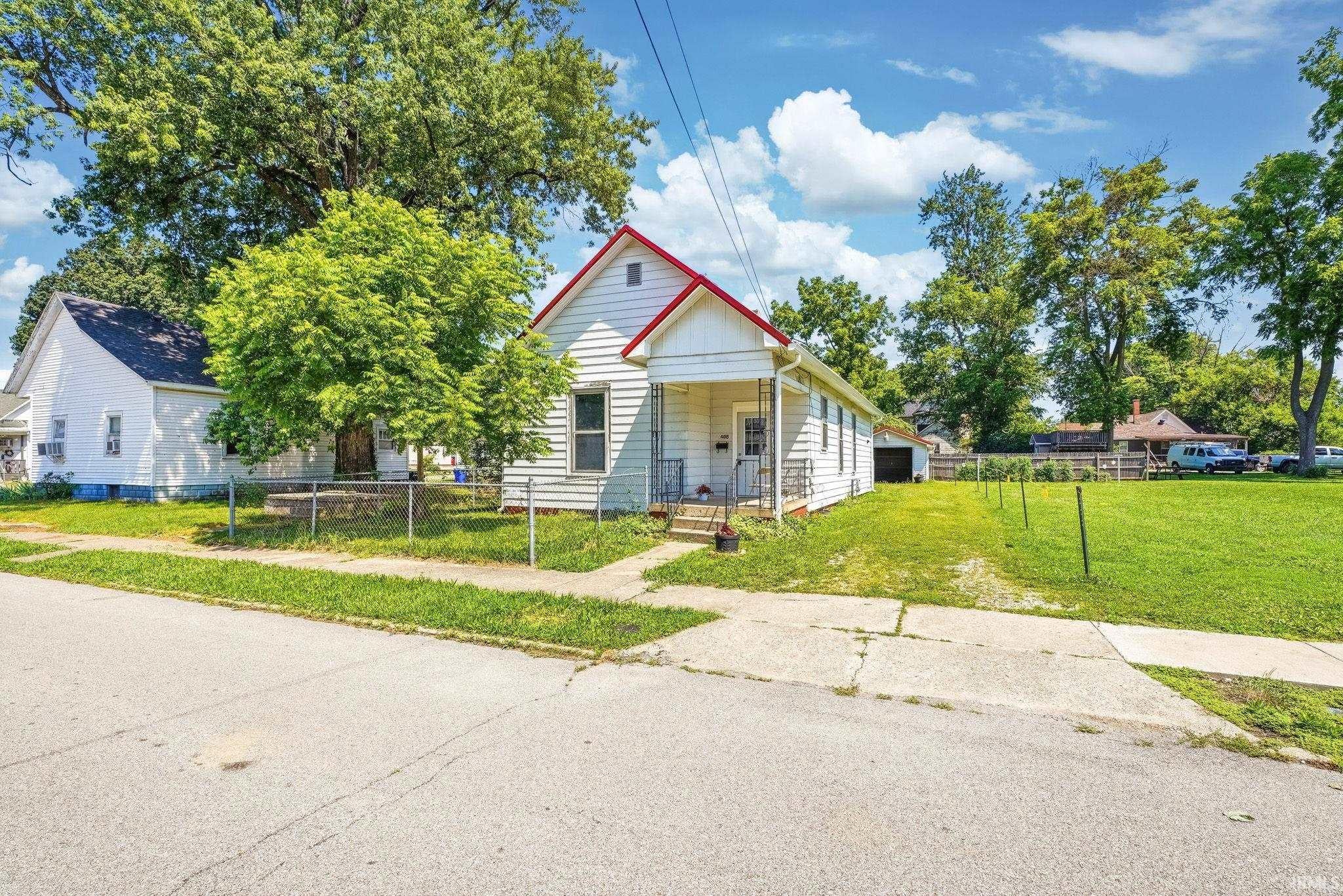 408 E Water Street — photo