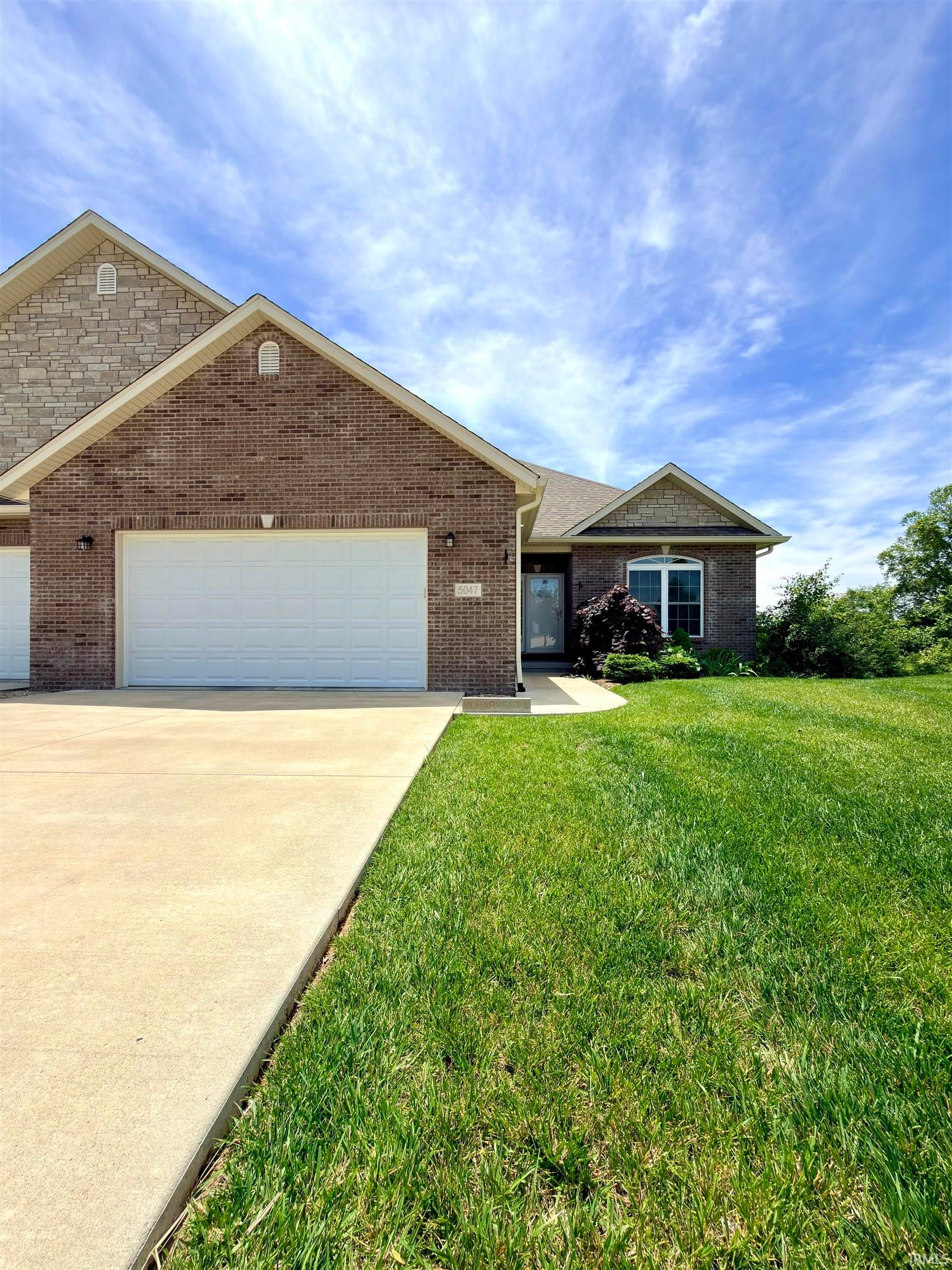 5047 W Harvest Lane — photo