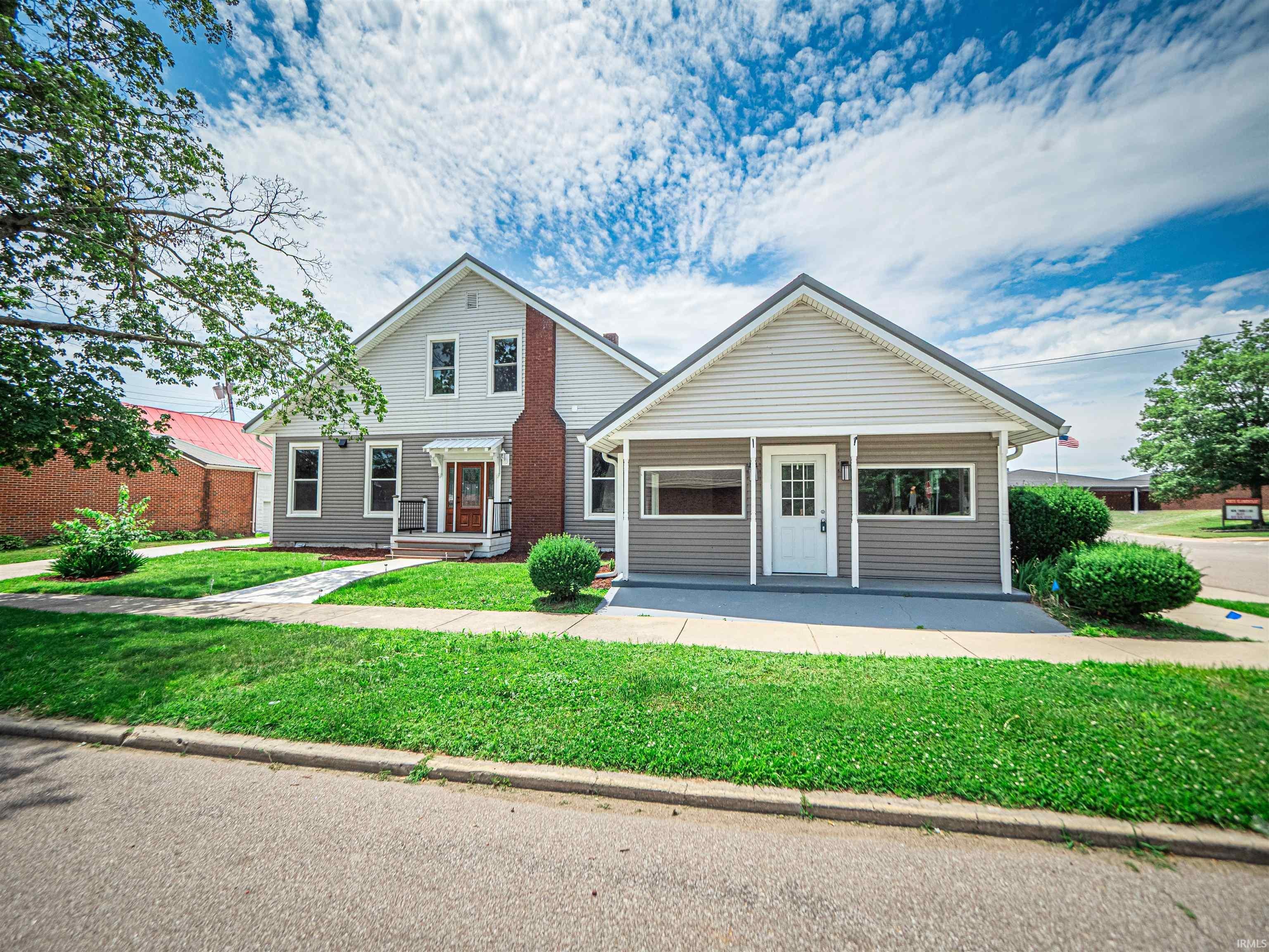 32 W Fletchall Street — photo