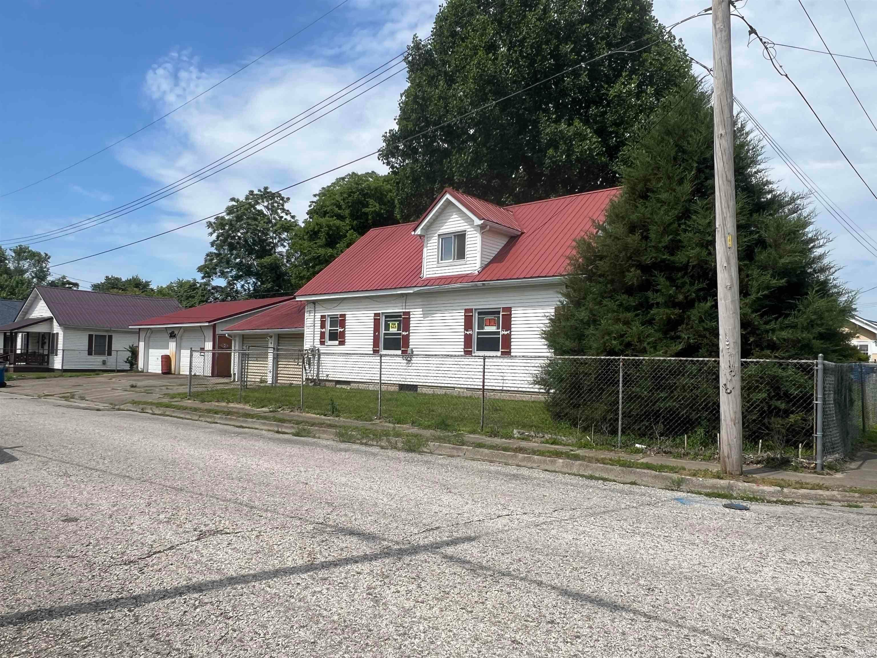 602 Maple Street — photo