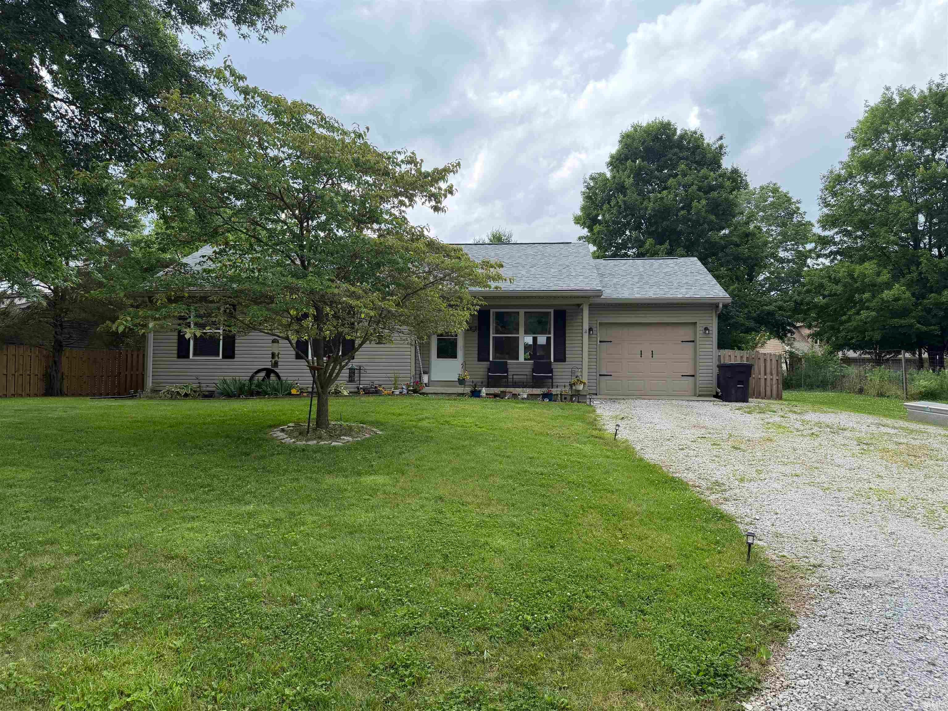 205 Jefferson Valley — photo