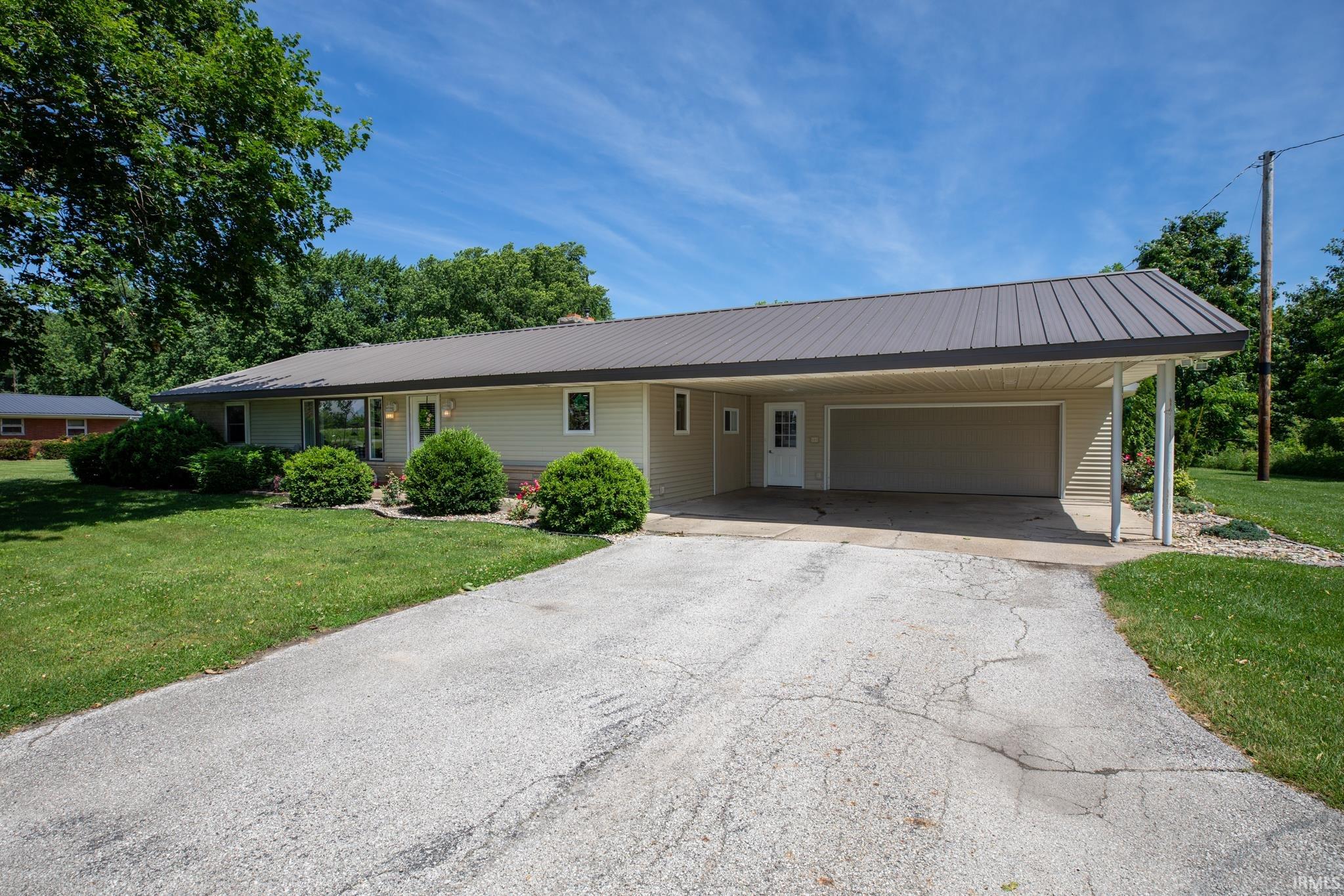 1336 Lincoln Highway — photo