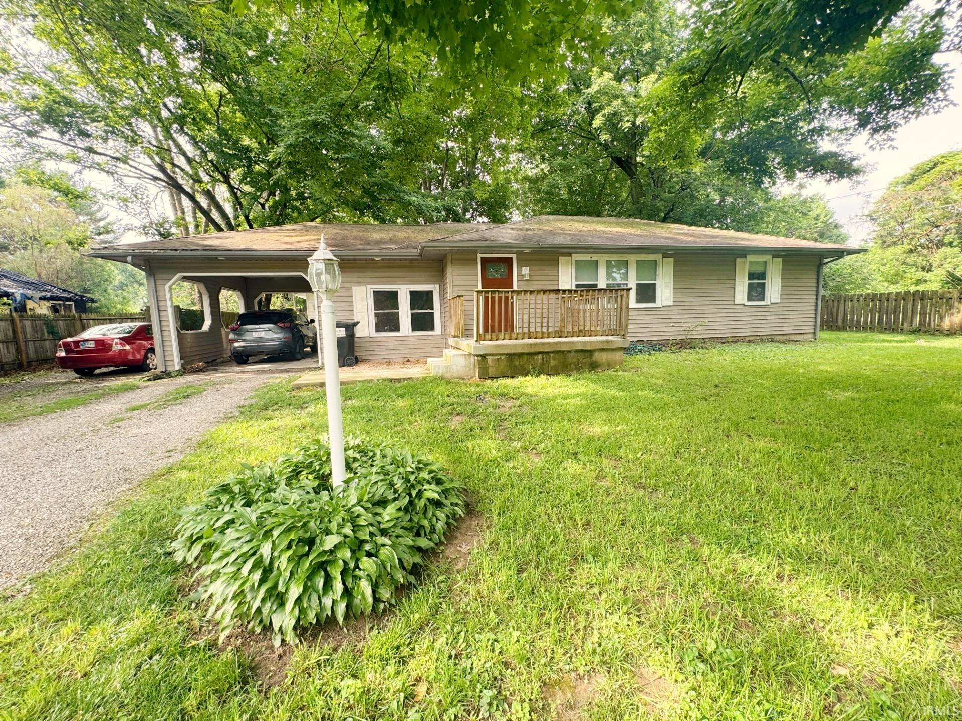 1685 N Old State Road 55 — photo