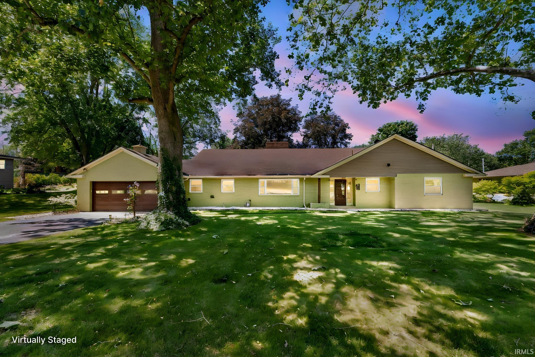 305 Sunset Drive — photo