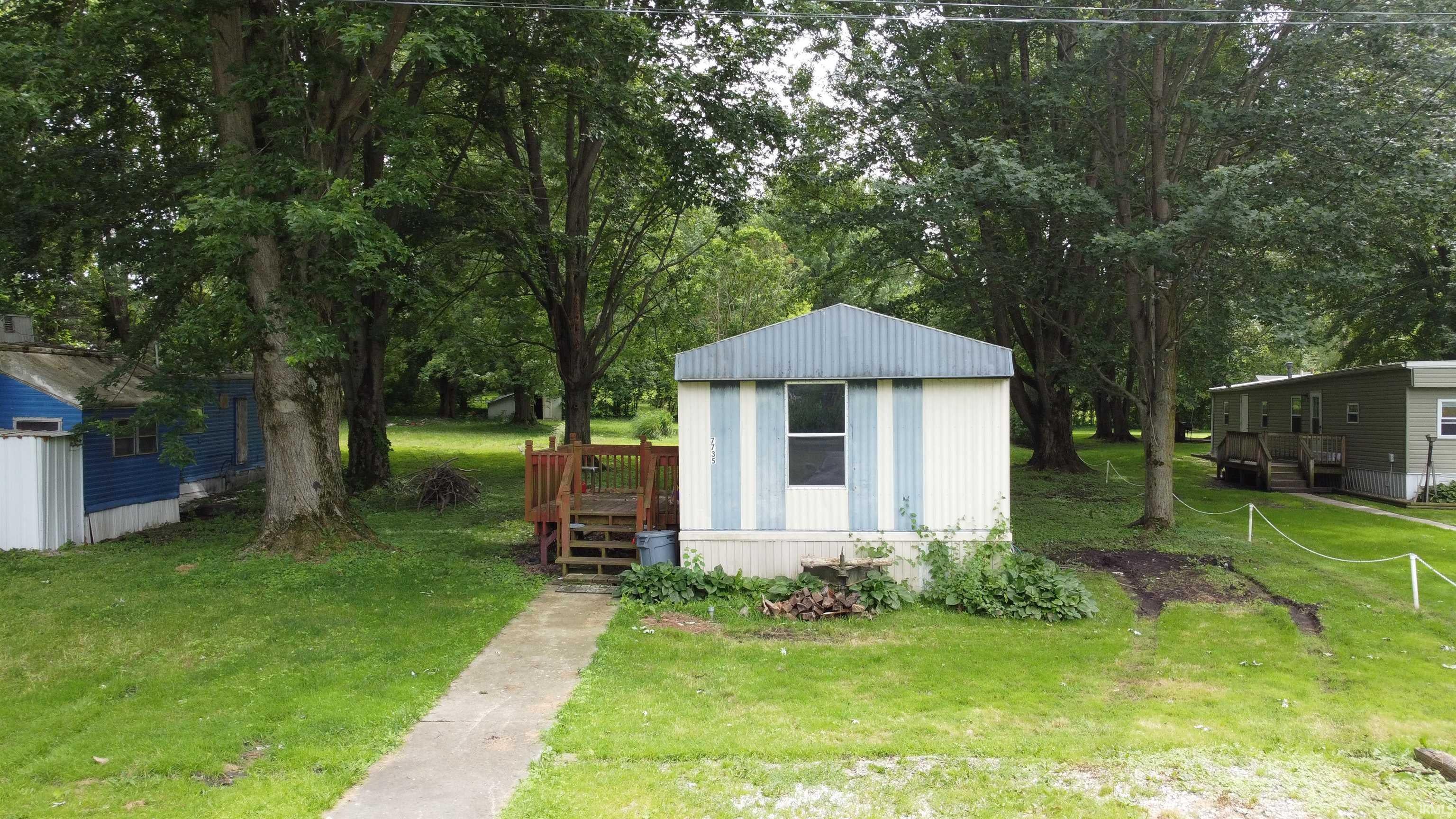 7735 W Swick Rd — photo