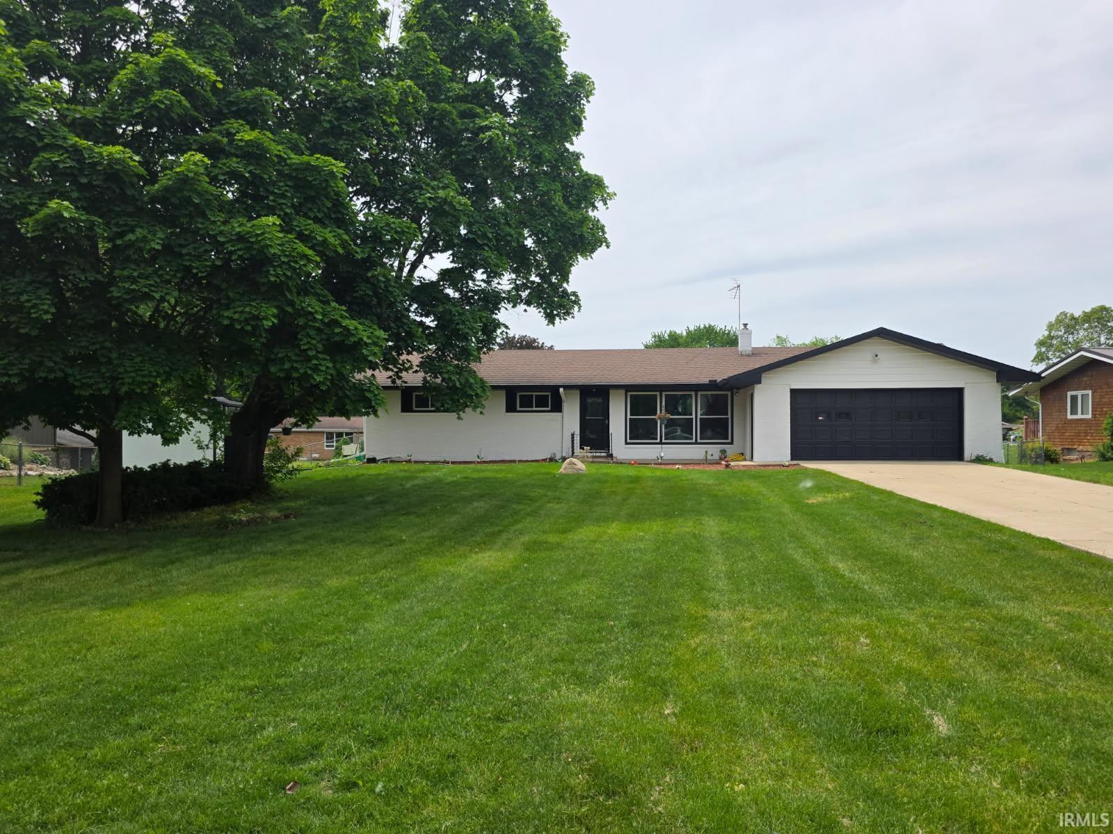 54141 Eastview Drive — photo