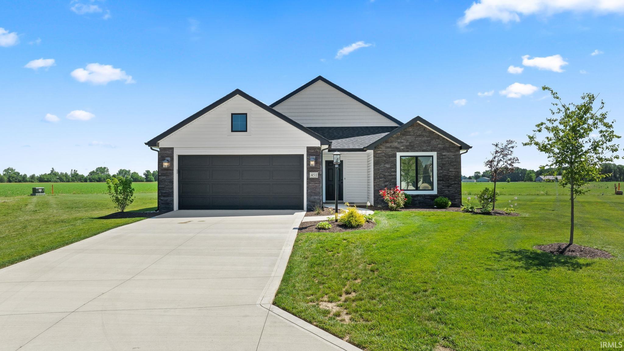 451 Cottonwood Court — photo