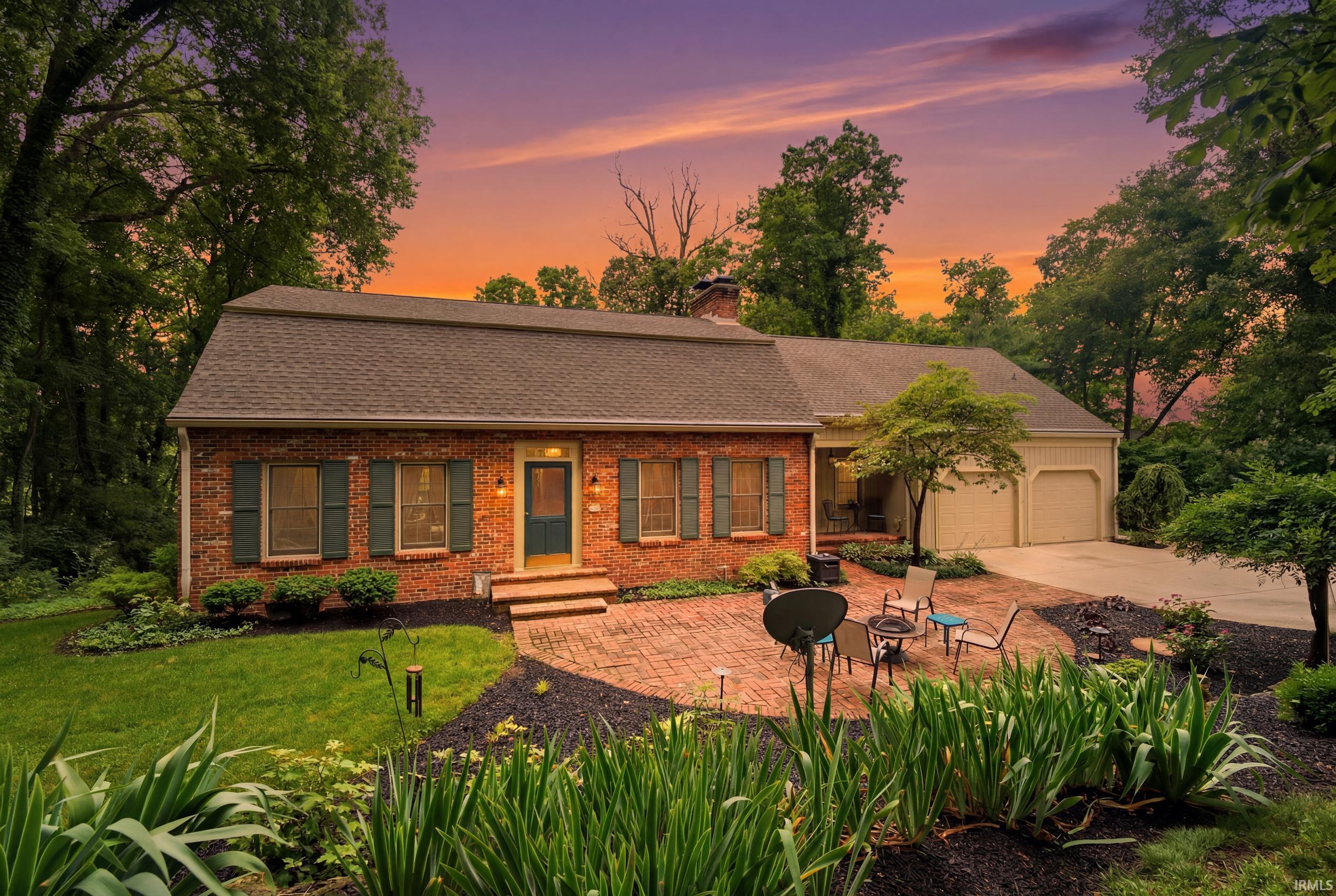 745 Cardinal Drive — photo