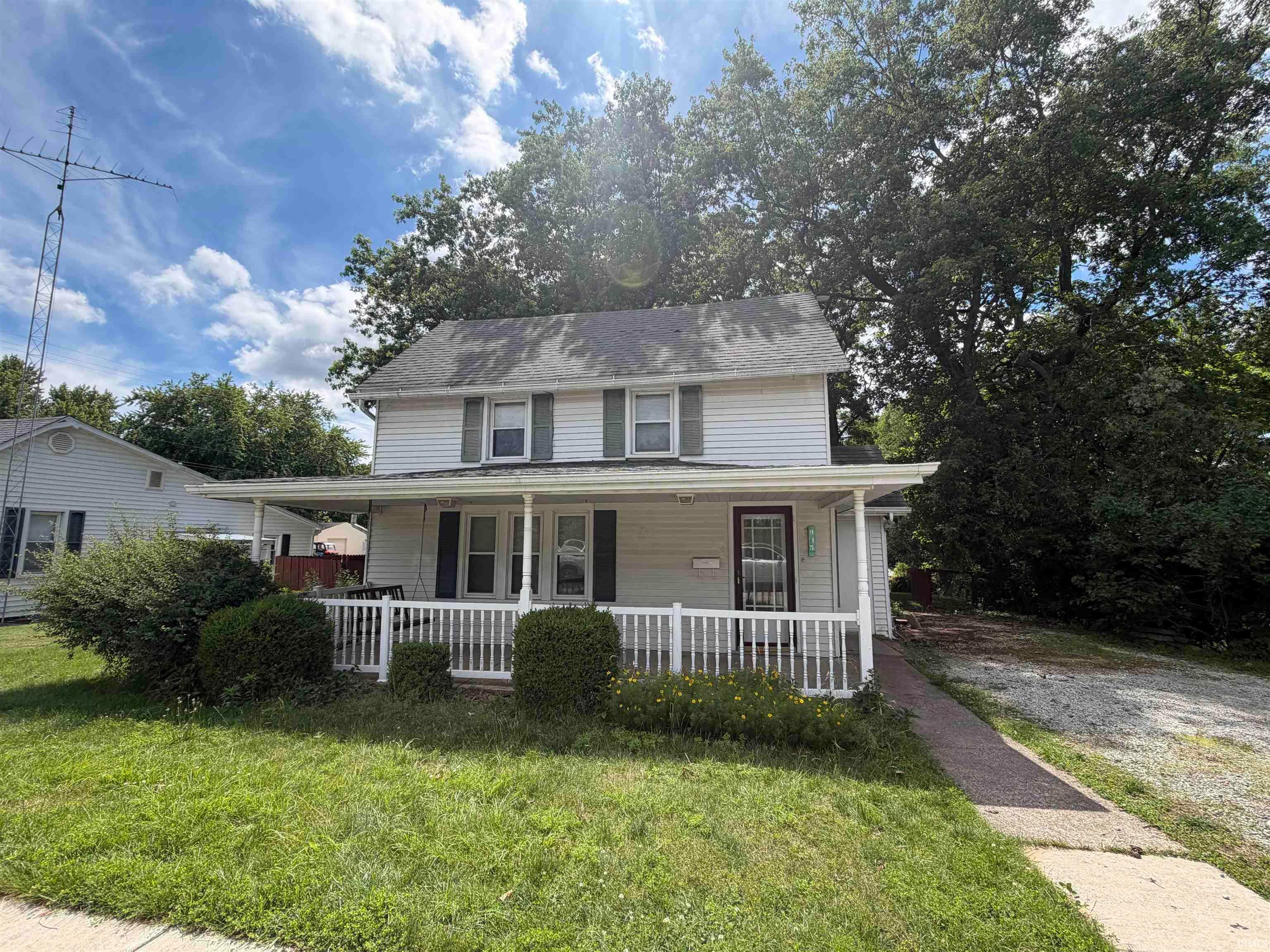 915 S Plymouth Street — photo