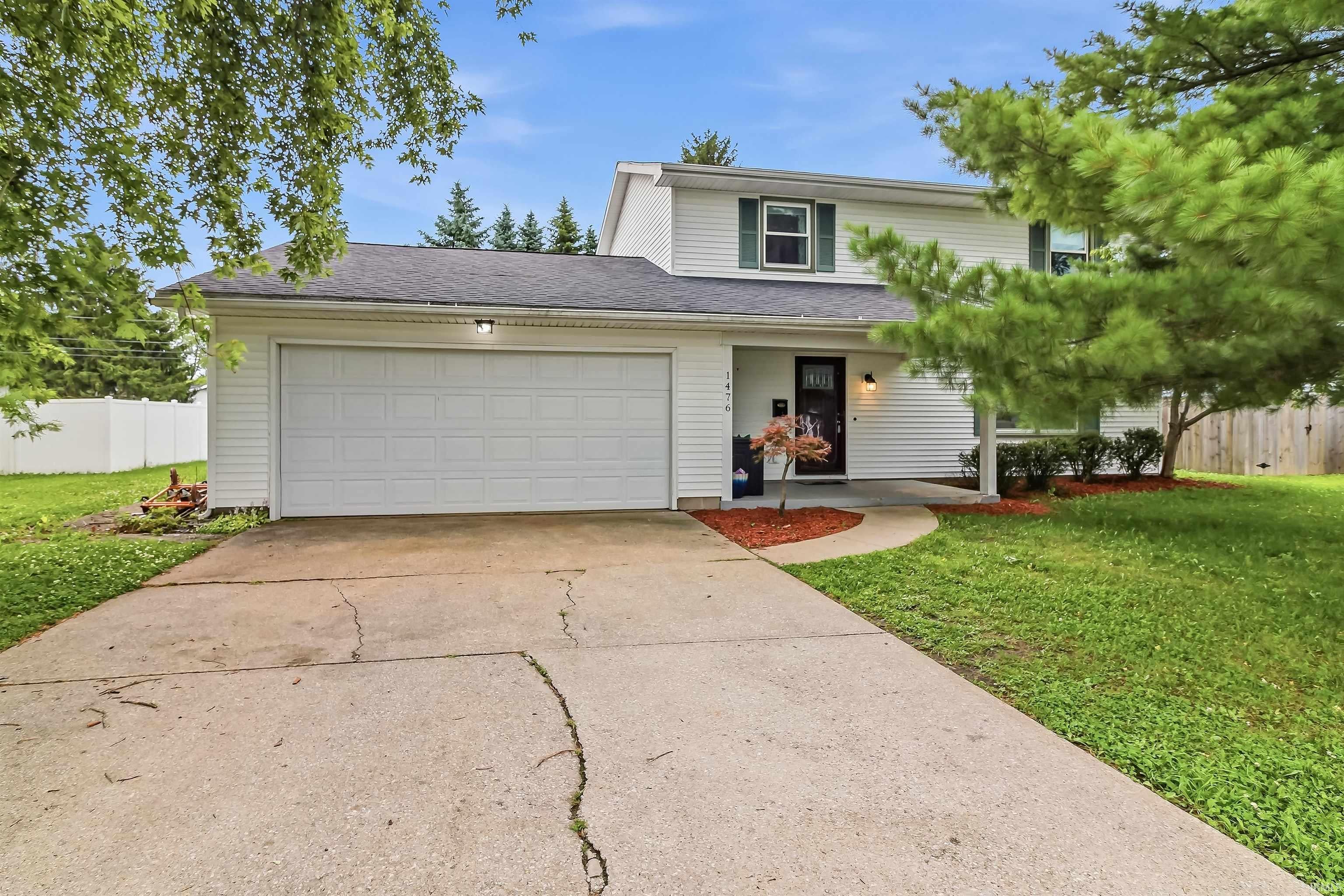 1476 N Manor Drive — photo