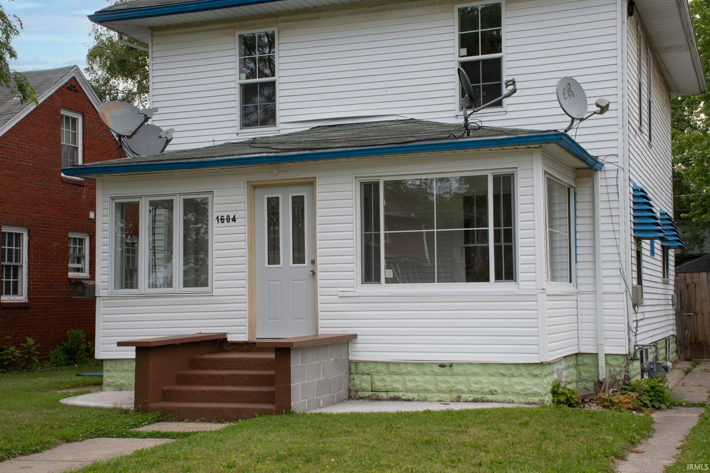 1604 Frances Avenue — photo