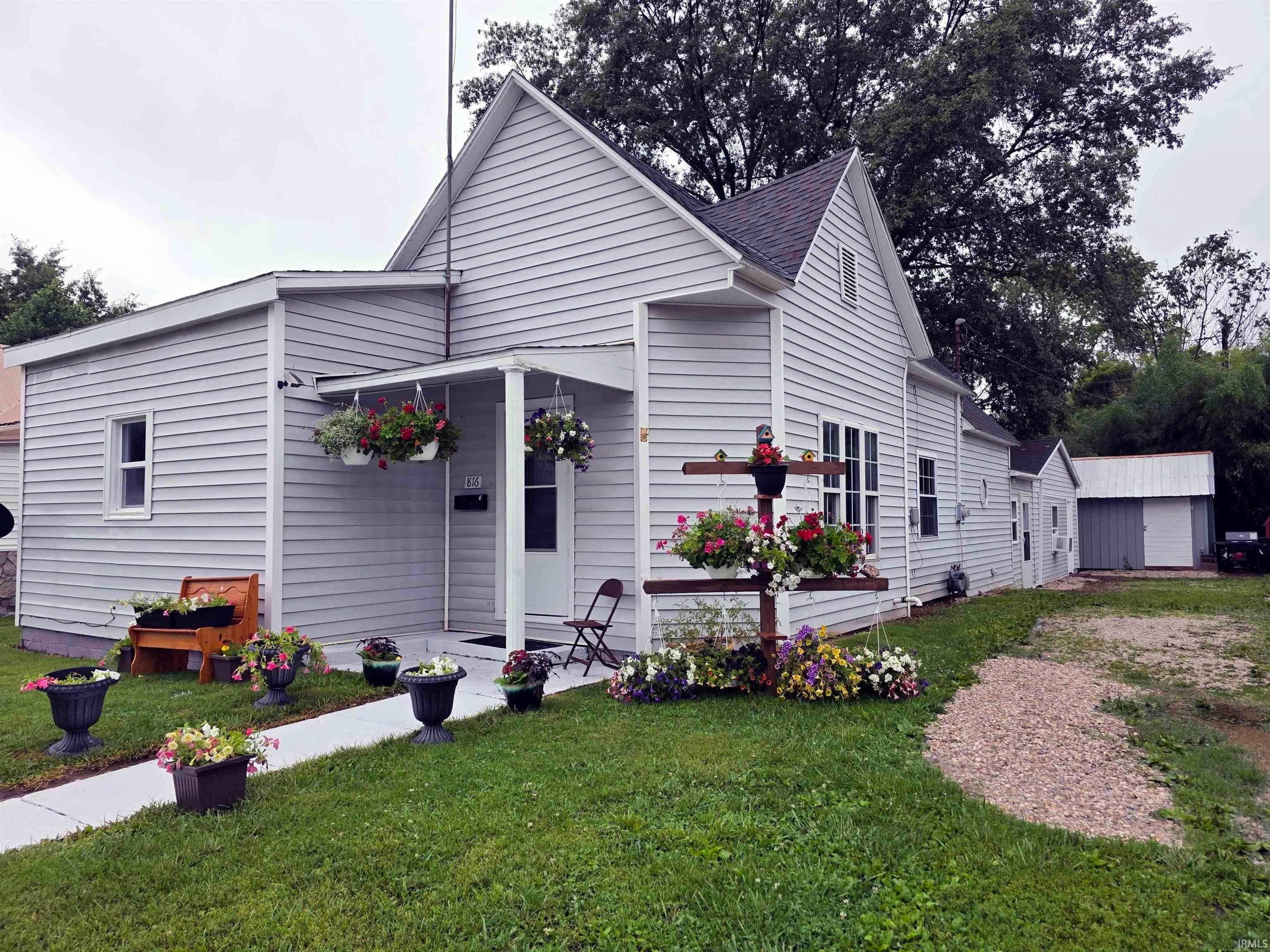 816 S Main Street — photo