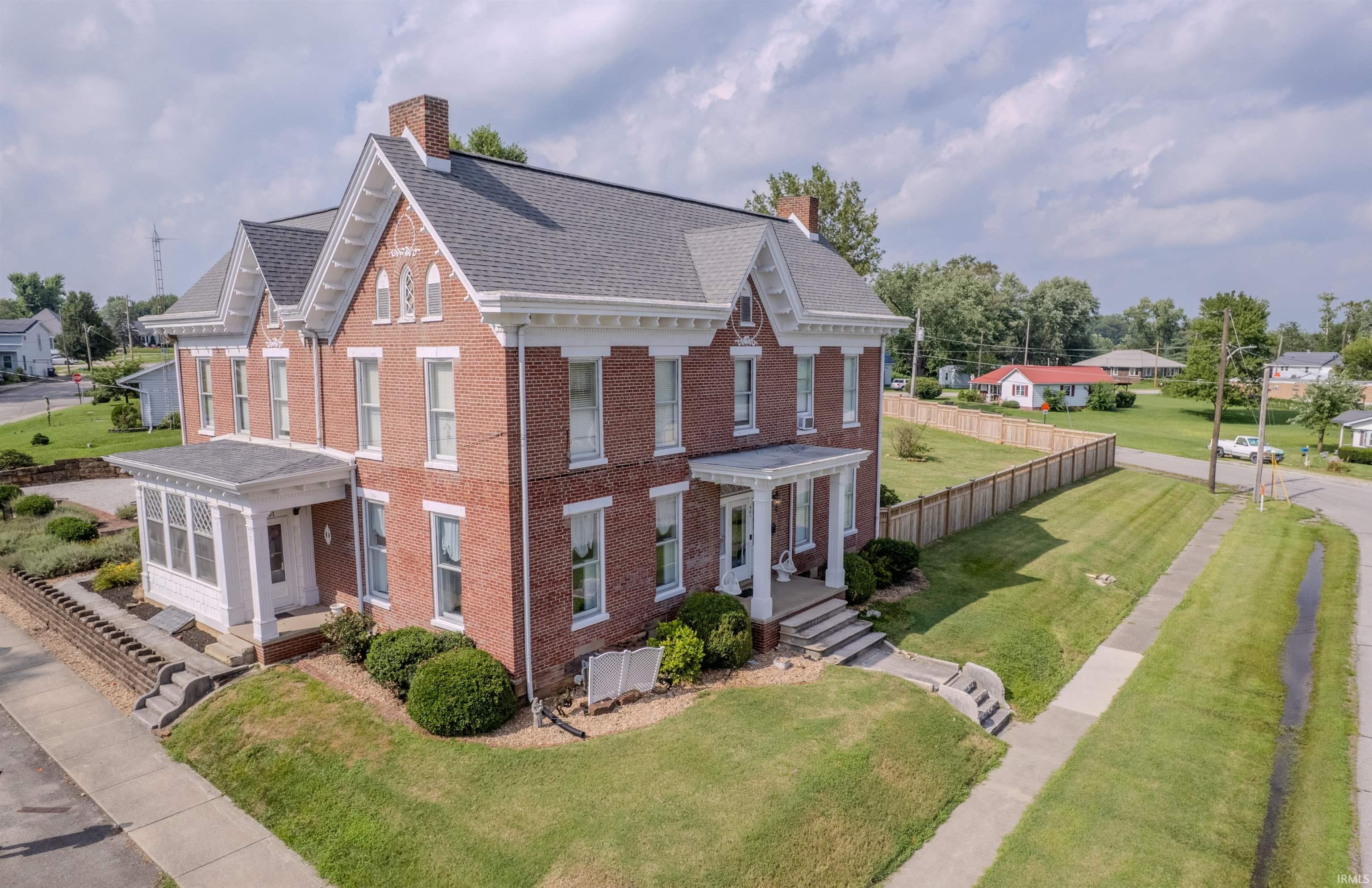 501 E Main Street — photo